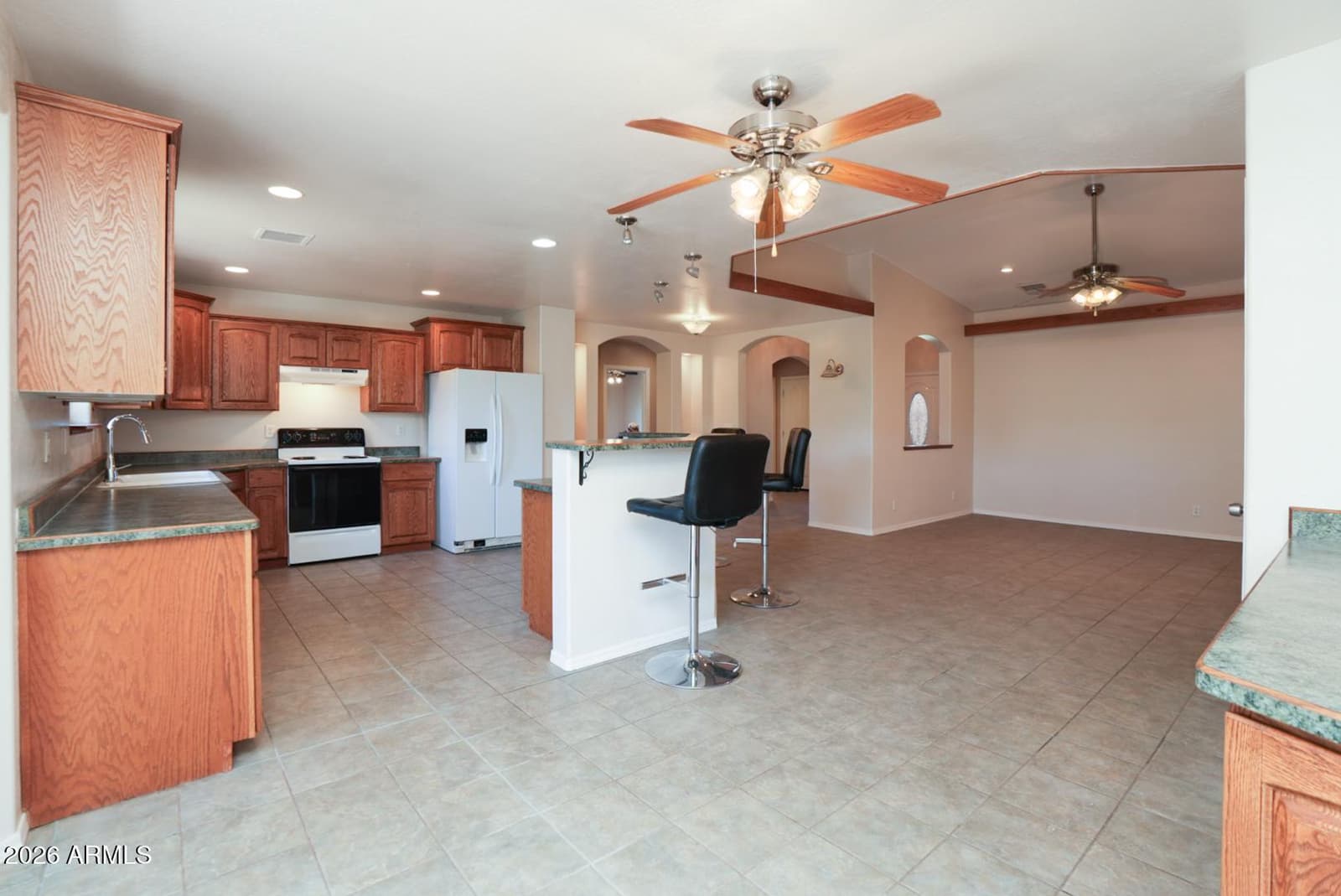 3671 S BLUE WATER Circle, Camp Verde, AZ 86322 — photo 8 of 40