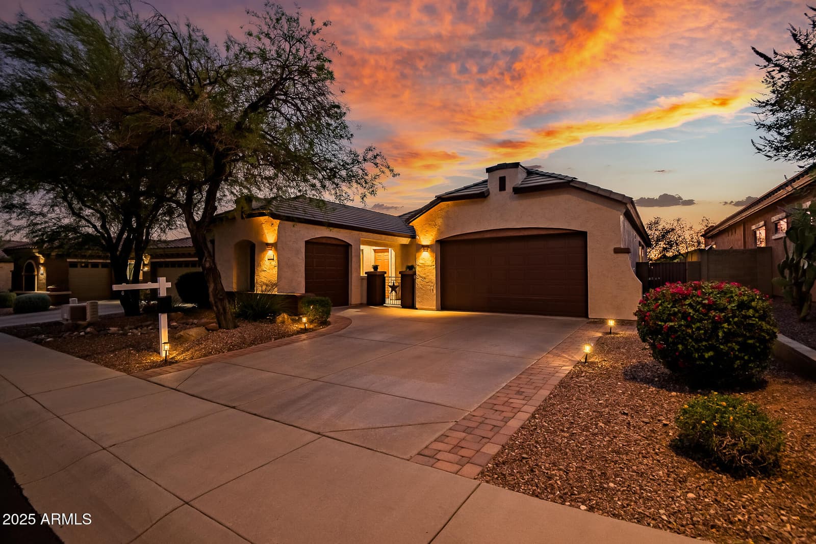 3423 W INSPIRATION Drive, Phoenix, AZ 85086 — photo 27 of 42