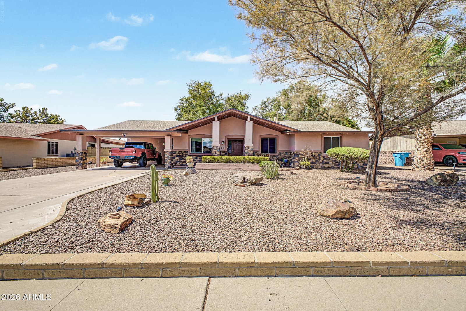 3228 W SUNNYSIDE Avenue, Phoenix, AZ 85029