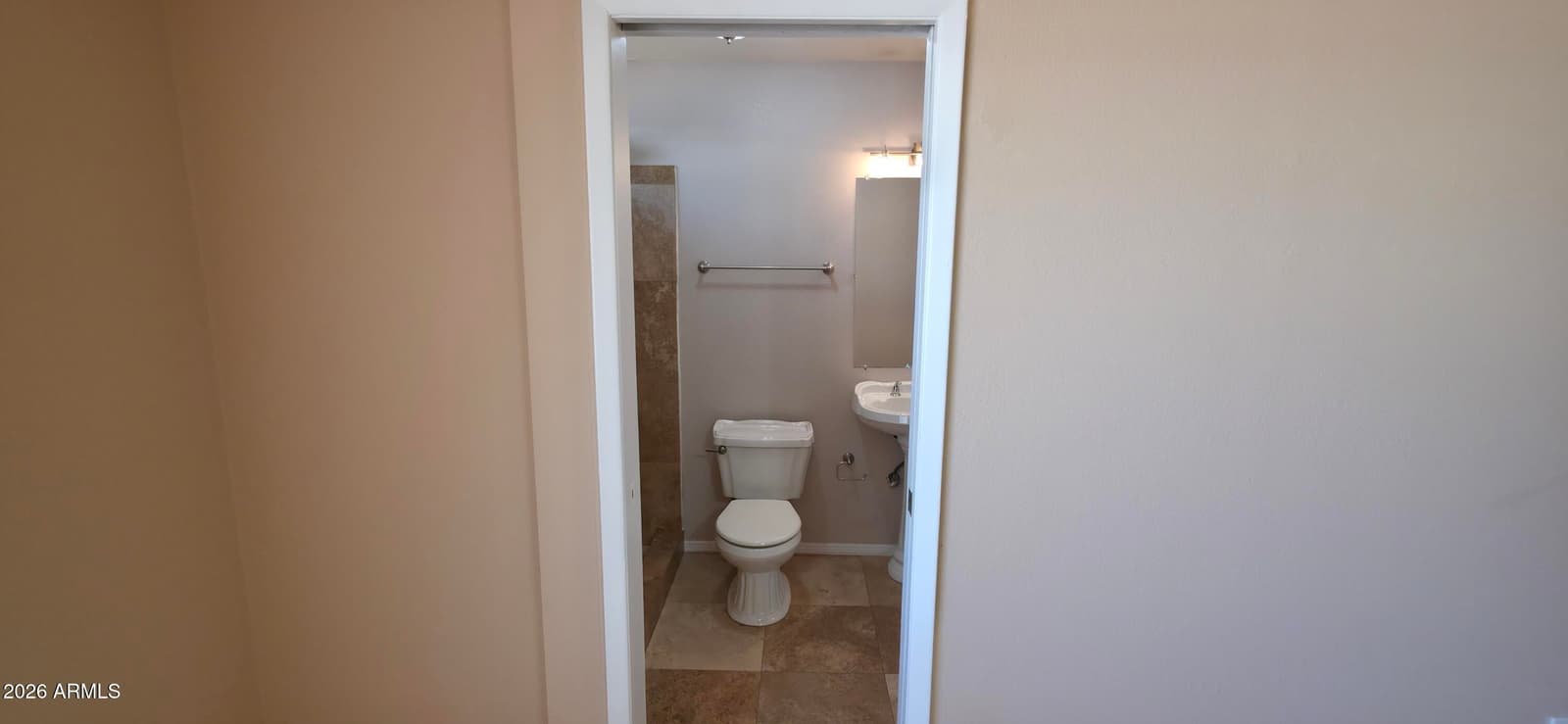 7540 W TURNEY Avenue, Phoenix, AZ 85033 — photo 24 of 47