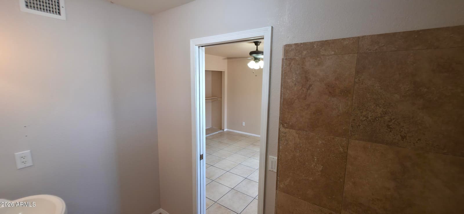 7540 W TURNEY Avenue, Phoenix, AZ 85033 — photo 28 of 47