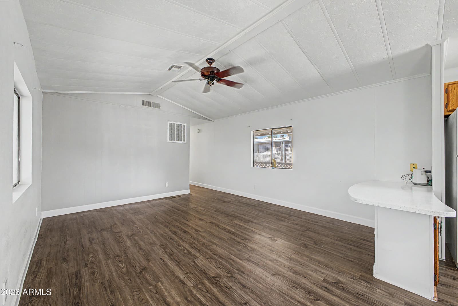 8595 N 71ST Avenue 94, Glendale, AZ 85301 — photo 6 of 27