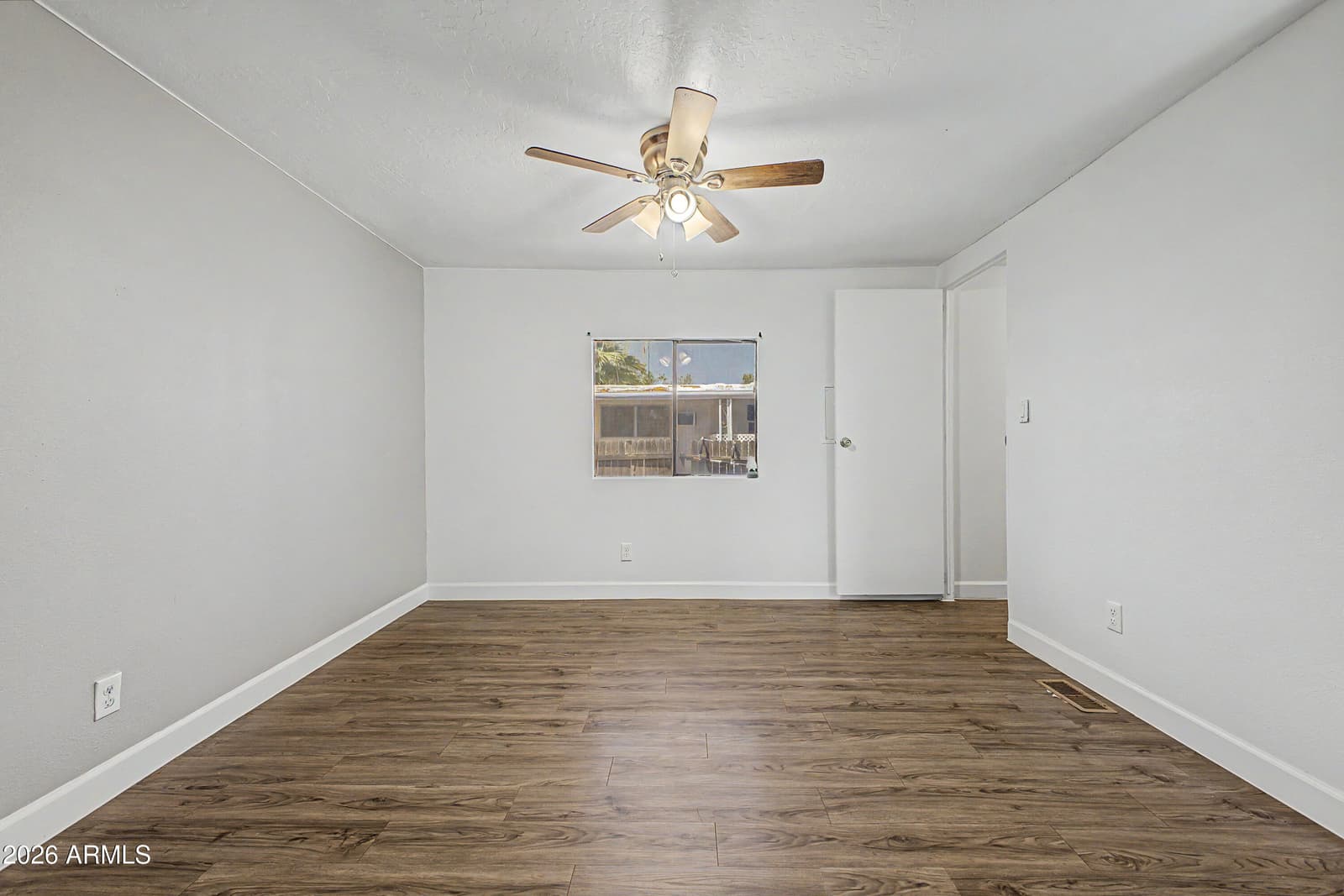 8595 N 71ST Avenue 94, Glendale, AZ 85301 — photo 17 of 27