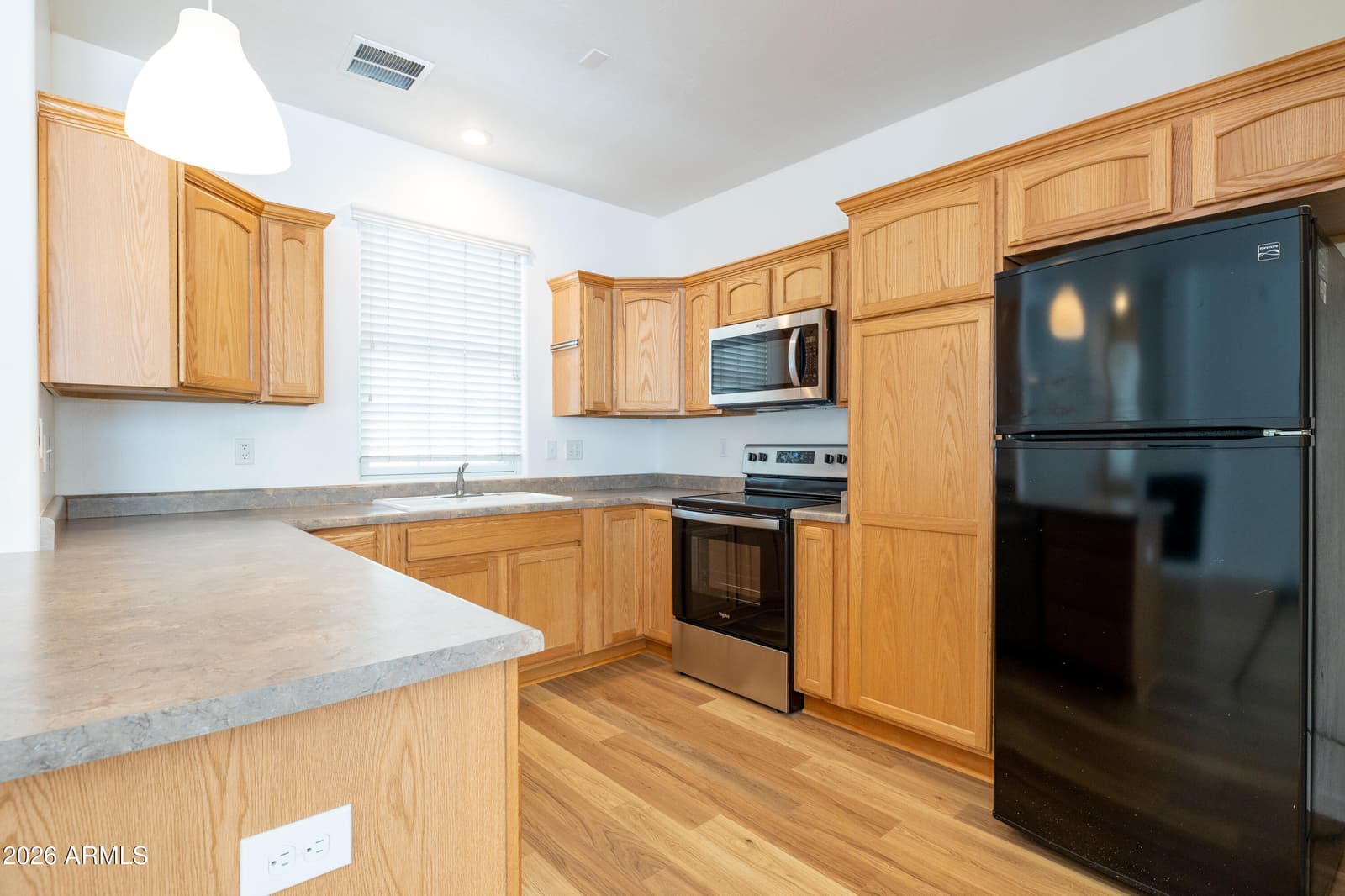 2376 W SILVERTON Drive, Flagstaff, AZ 86001 — photo 5 of 18