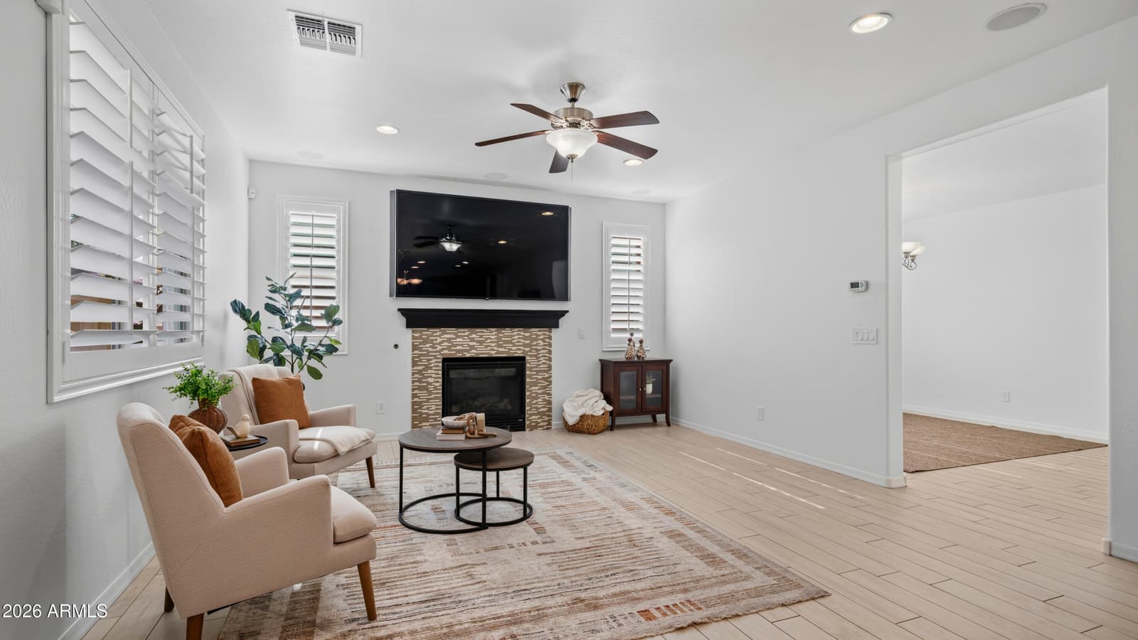 7827 E BALTIMORE Street, Mesa, AZ 85207 — photo 10 of 47