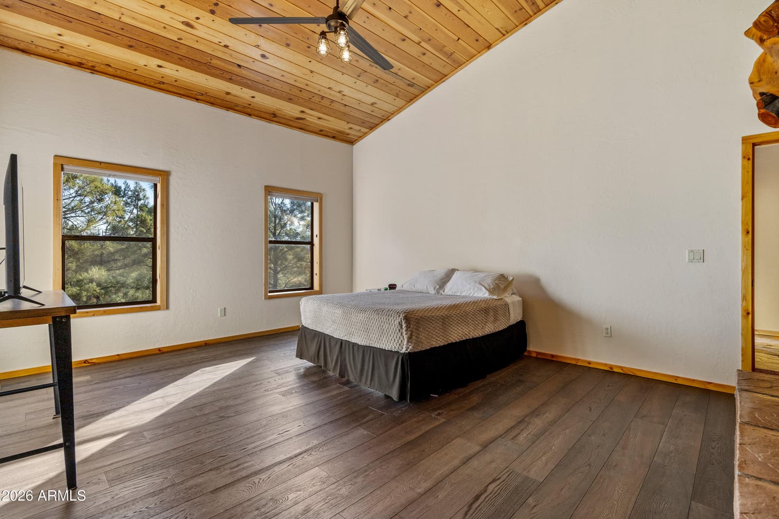 1600 S VINE MAPLE Lane, Show Low, AZ 85901 — photo 13 of 25