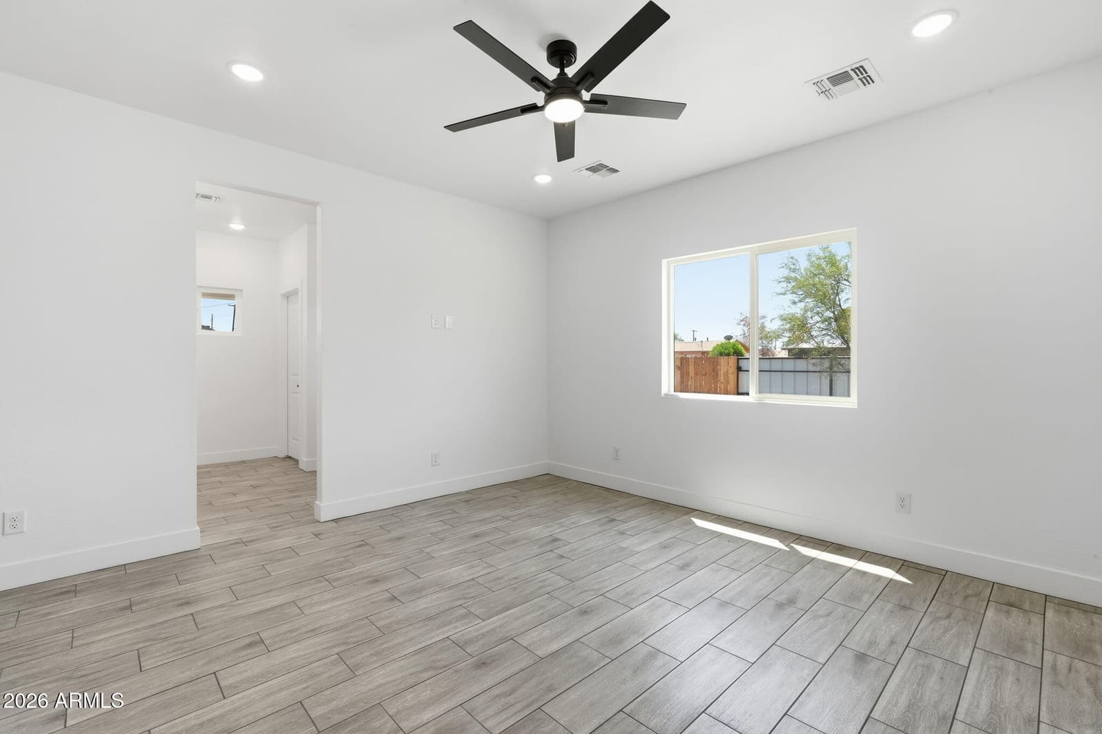 647 W DEWEY Avenue, Coolidge, AZ 85128 — photo 14 of 36