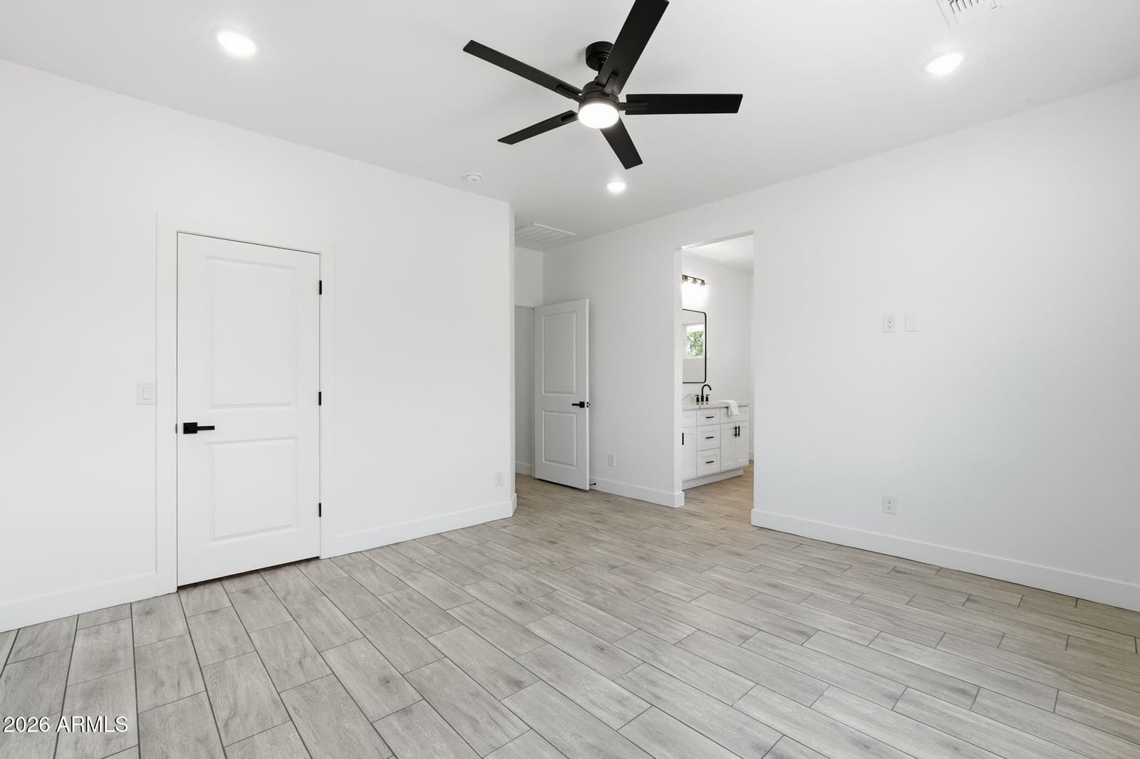 647 W DEWEY Avenue, Coolidge, AZ 85128 — photo 15 of 36