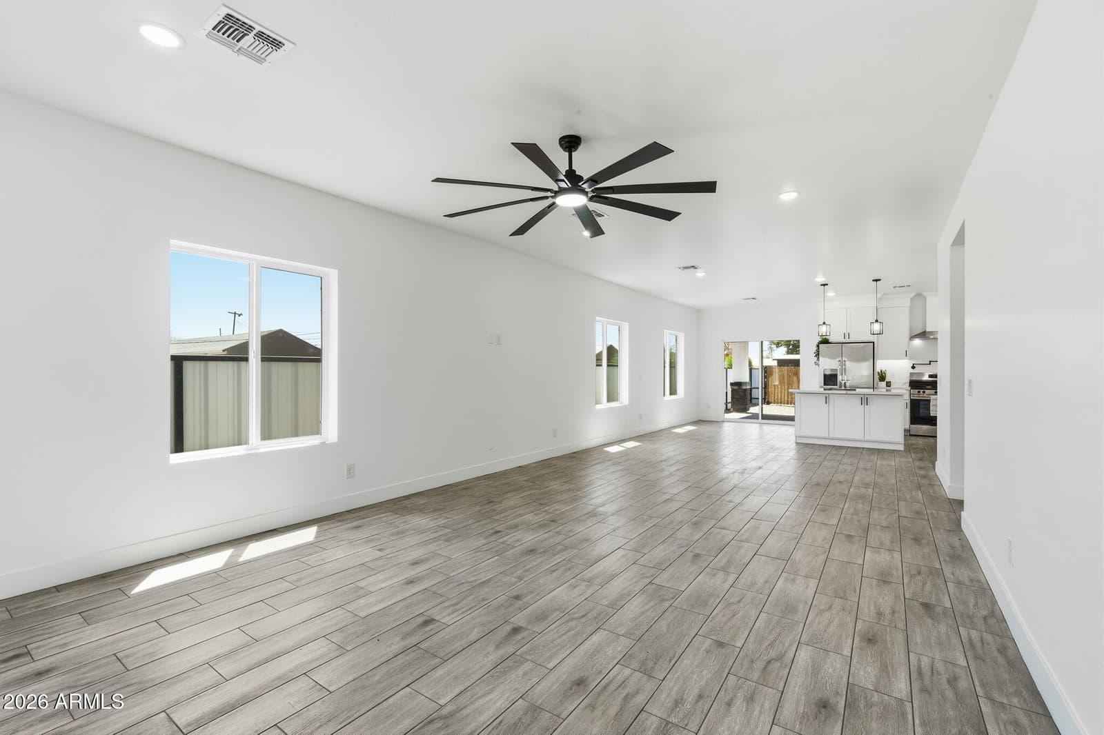 647 W DEWEY Avenue, Coolidge, AZ 85128 — photo 3 of 36