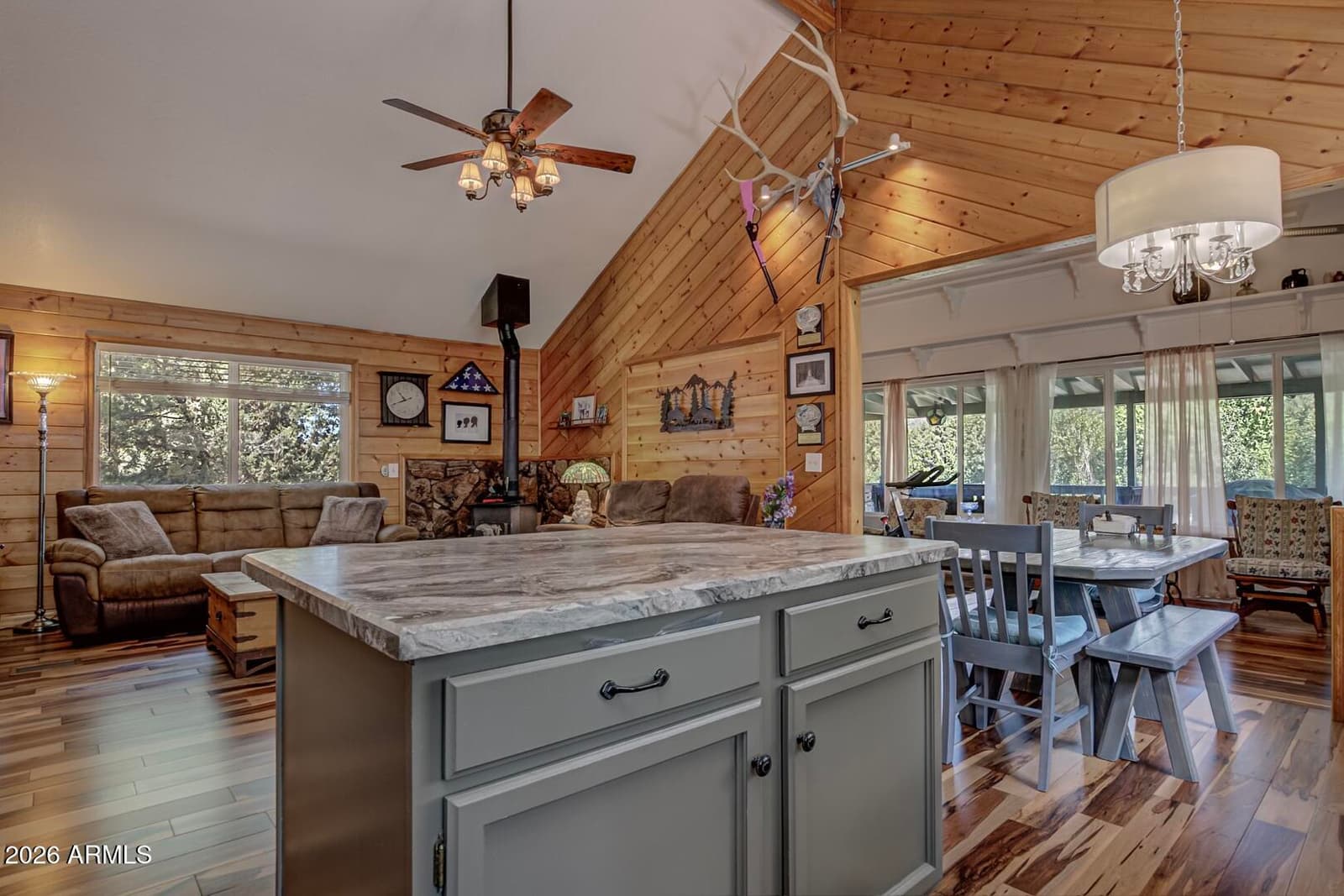 8226 W BONNIE BRAE Drive W, Pine, AZ 85544 — photo 14 of 43