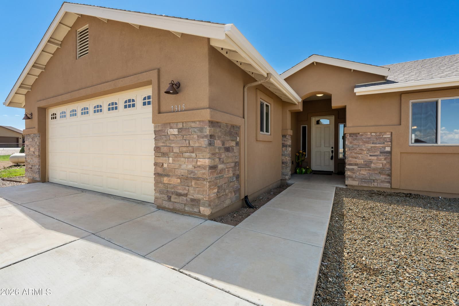 7315 E GUMTREE Lane, Prescott Valley, AZ 86315 — photo 3 of 19