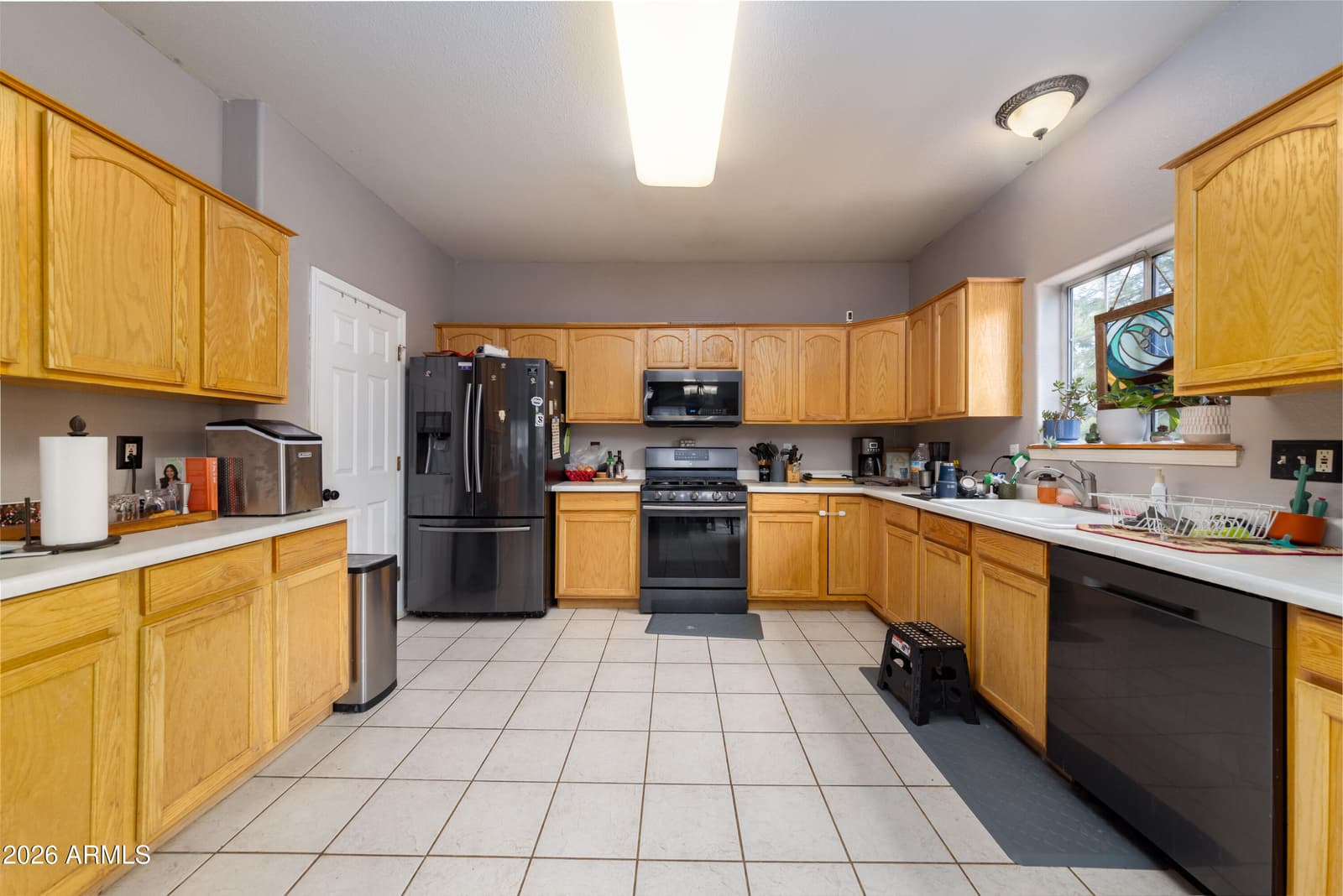 639 W OLD TERRITORY Trail, Flagstaff, AZ 86005 — photo 5 of 33