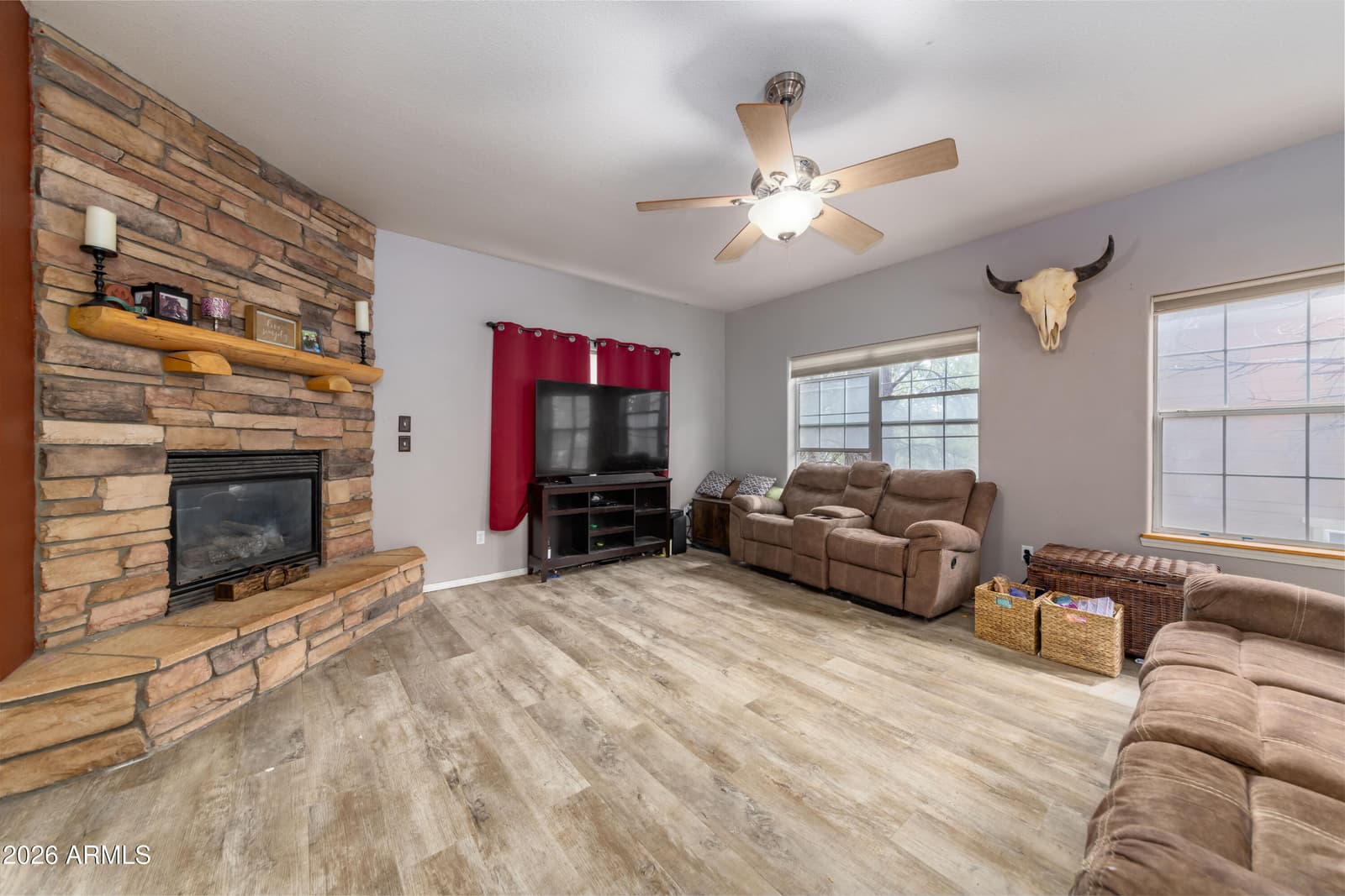 639 W OLD TERRITORY Trail, Flagstaff, AZ 86005 — photo 7 of 33