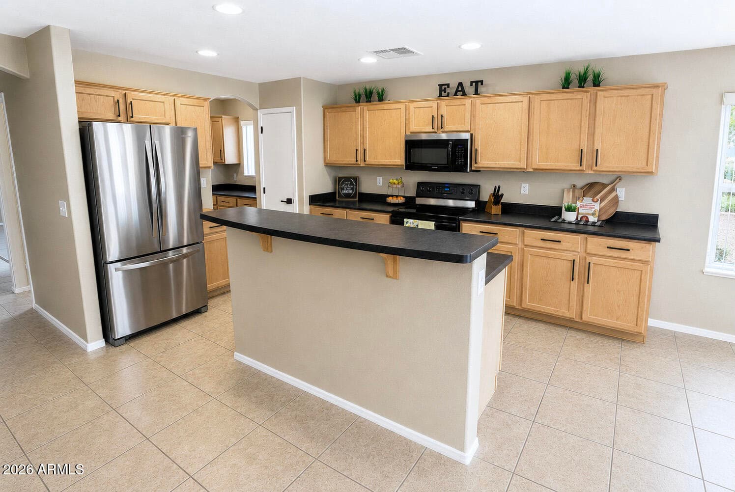 29173 N YELLOW BEE Drive, San Tan Valley, AZ 85143 — photo 3 of 50