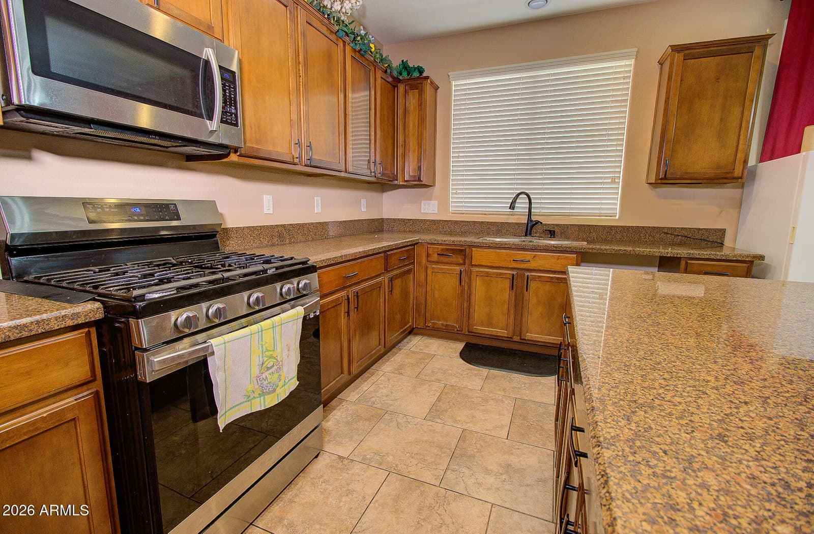 131 E BAJA Place, Casa Grande, AZ 85122 — photo 7 of 24