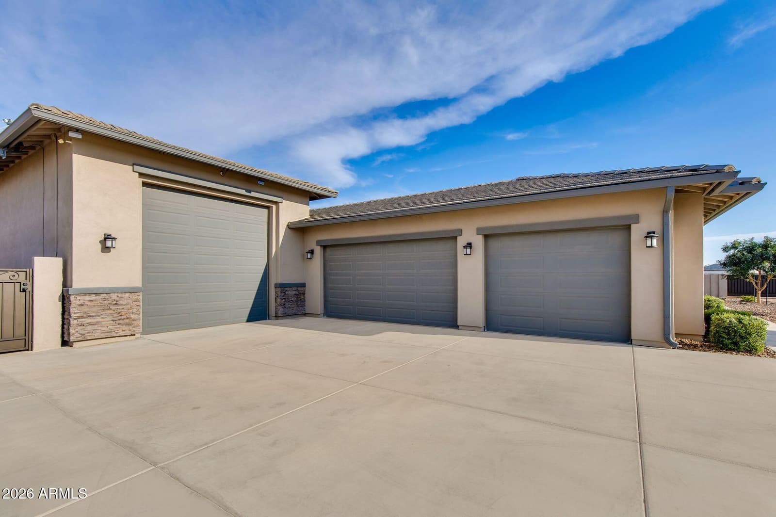 223 W FAIRFIELD Street, San Tan Valley, AZ 85143 — photo 60 of 62