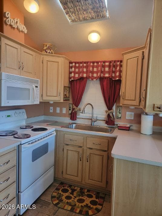 501 E PUEBLO DEL SOL 501 E., Florence, AZ 85132 — photo 3 of 27