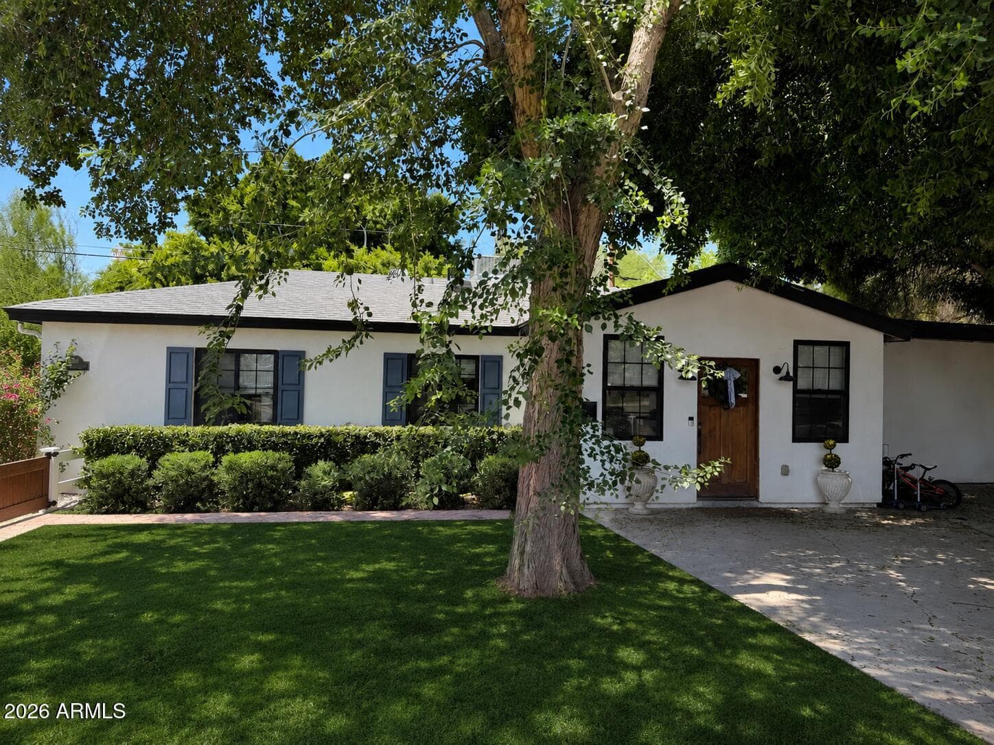 3501 E PICCADILLY Road, Phoenix, AZ 85018 — photo 1 of 13