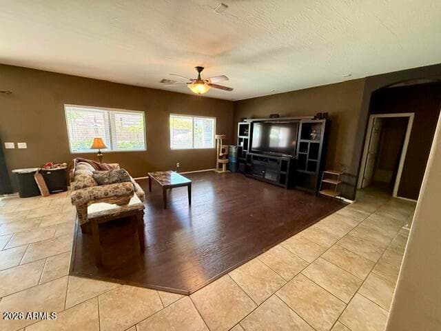 11723 W CAMINO VIVAZ, Sun City, AZ 85373 — photo 12 of 50