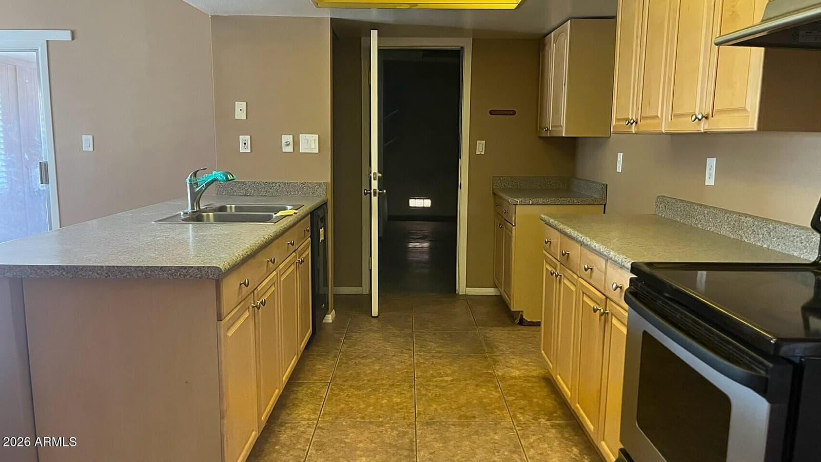 11233 S TOMAH Street, Phoenix, AZ 85044 — photo 17 of 24