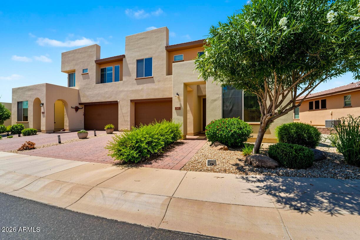 934 E COBBLE STONE Drive, Queen Creek, AZ 85140 — photo 3 of 50