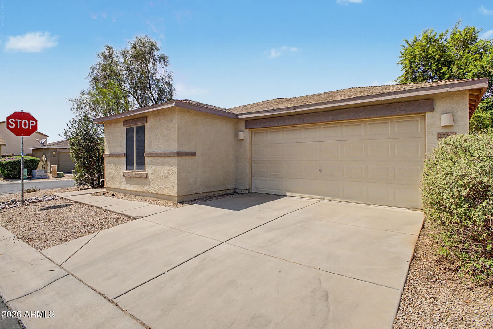 2282 E MEADOW CHASE Drive, San Tan Valley, AZ 85140 — photo 3 of 26