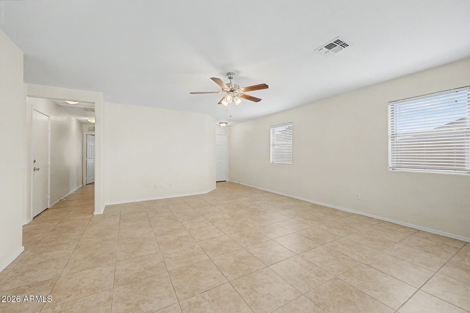2282 E MEADOW CHASE Drive, San Tan Valley, AZ 85140 — photo 5 of 26