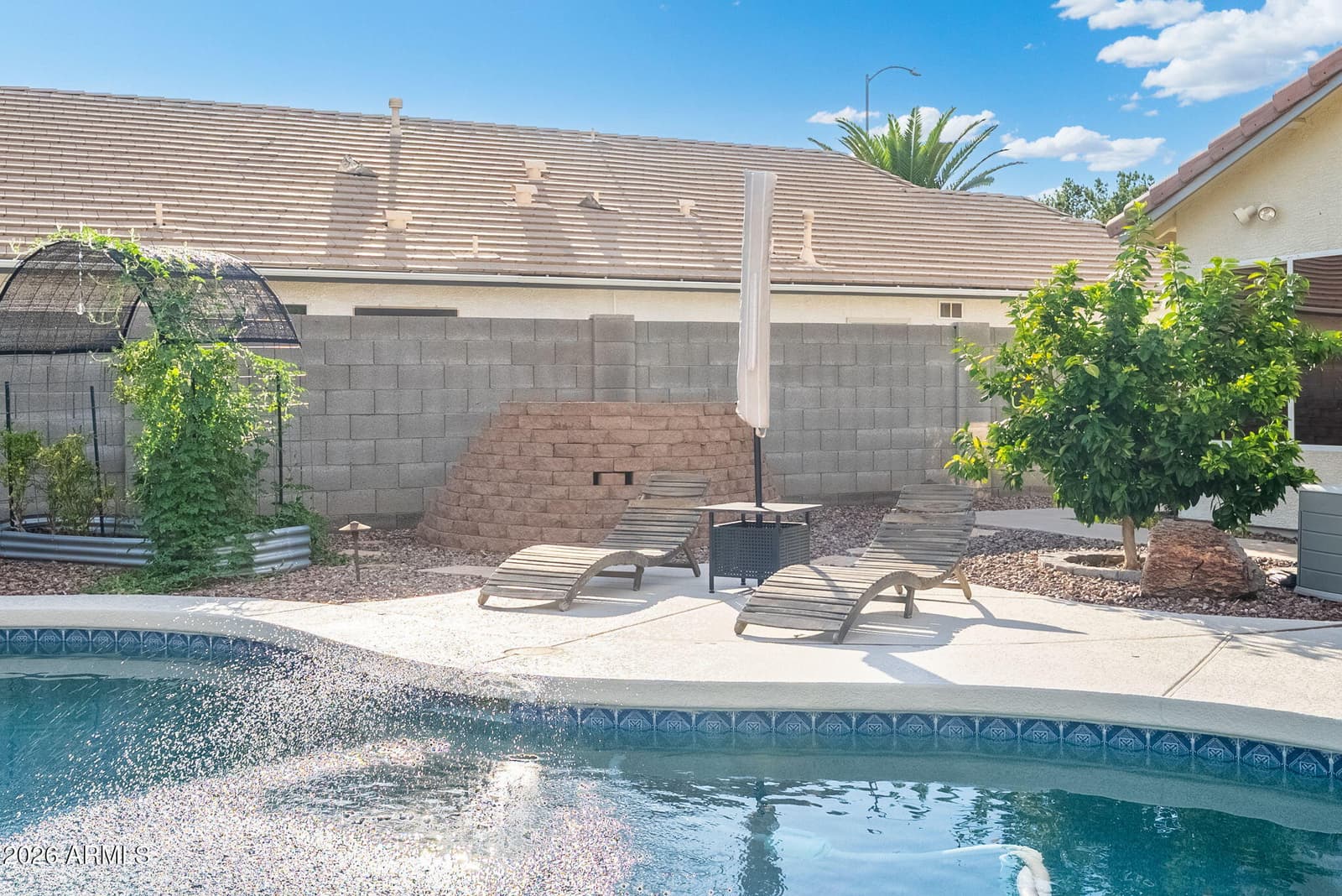 5515 E GARNET Circle, Mesa, AZ 85206 — photo 37 of 65