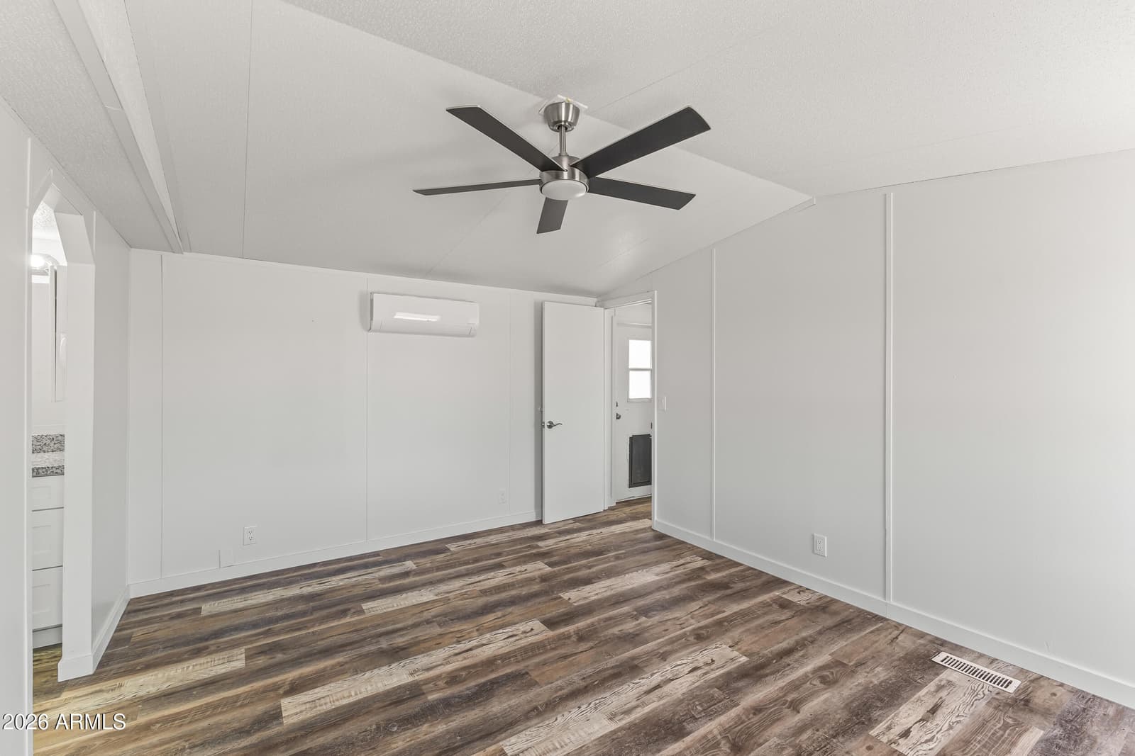1460 W 8TH Street N, St Johns, AZ 85936 — photo 17 of 47