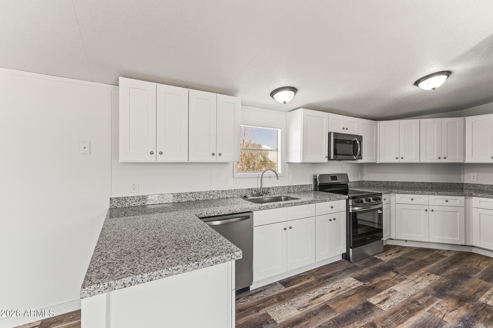 1460 W 8TH Street N, St Johns, AZ 85936 — photo 18 of 47