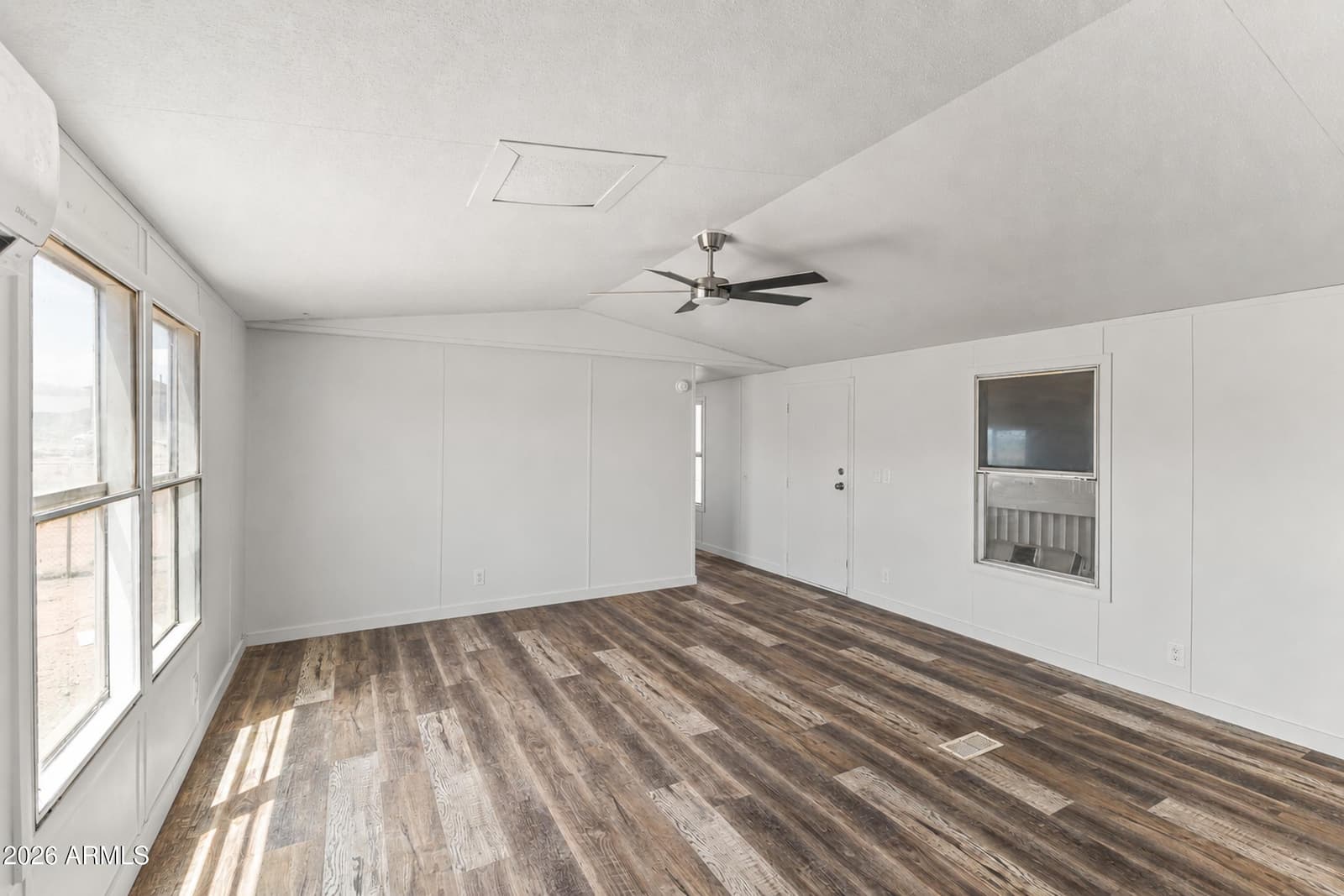 1460 W 8TH Street N, St Johns, AZ 85936 — photo 37 of 47