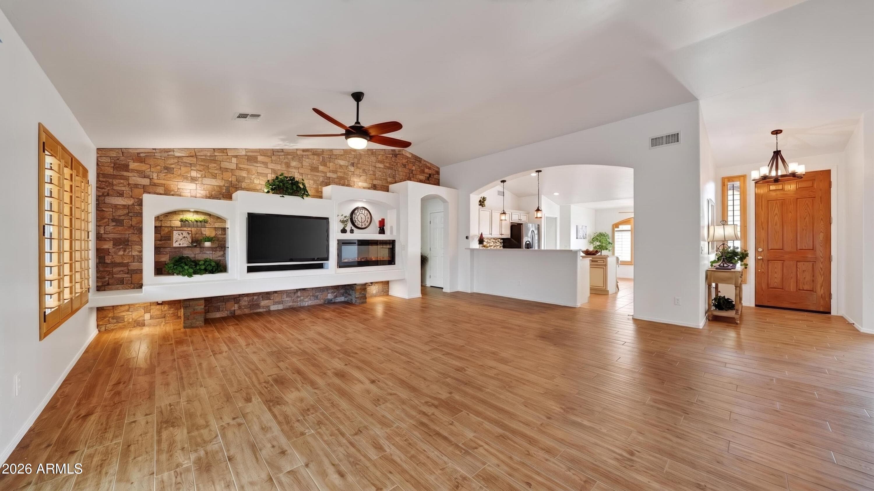 2654 E NATHAN Way, Green Valley, AZ 85614 — photo 11 of 50