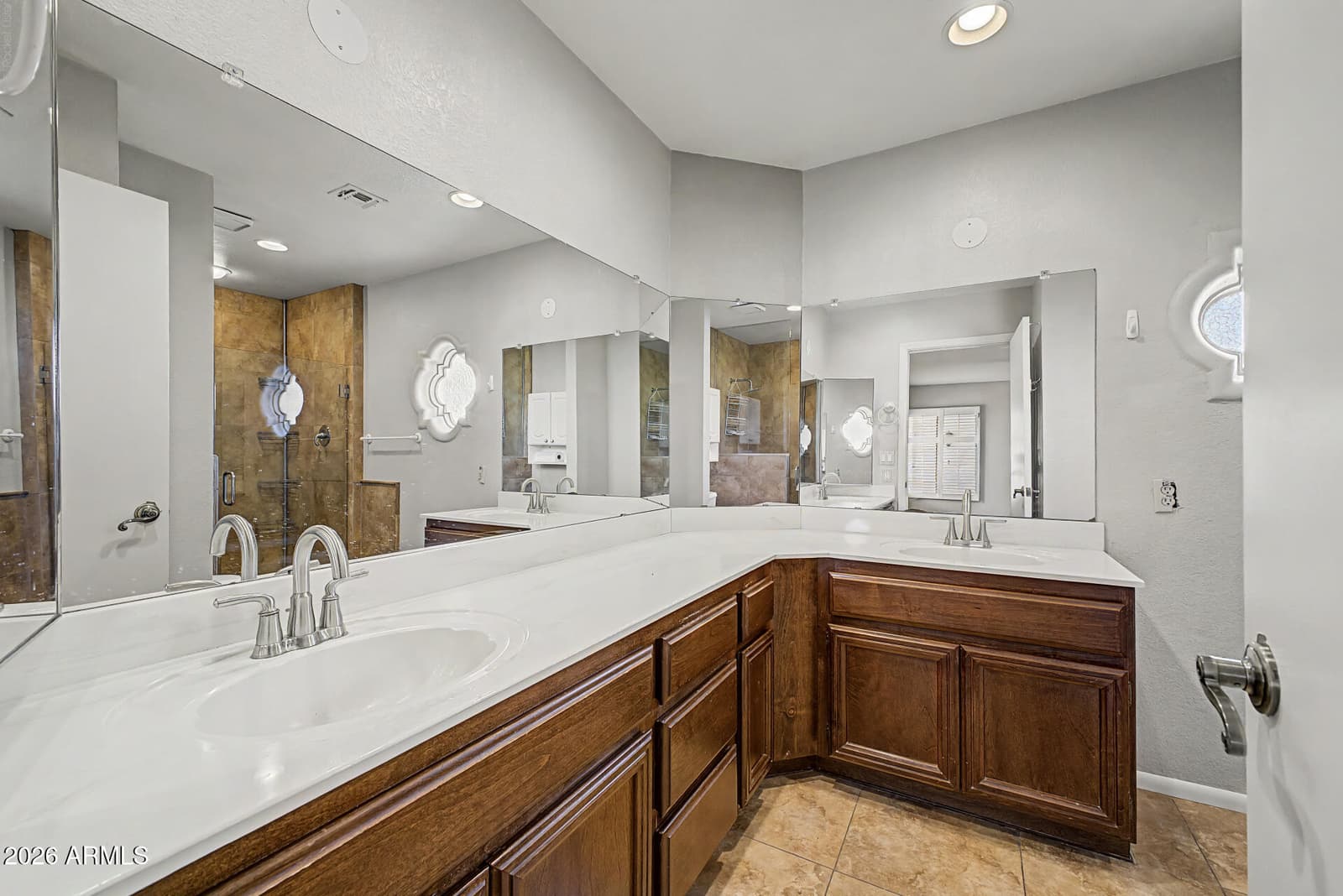 405 W SANDRA Terrace, Phoenix, AZ 85023 — photo 13 of 36