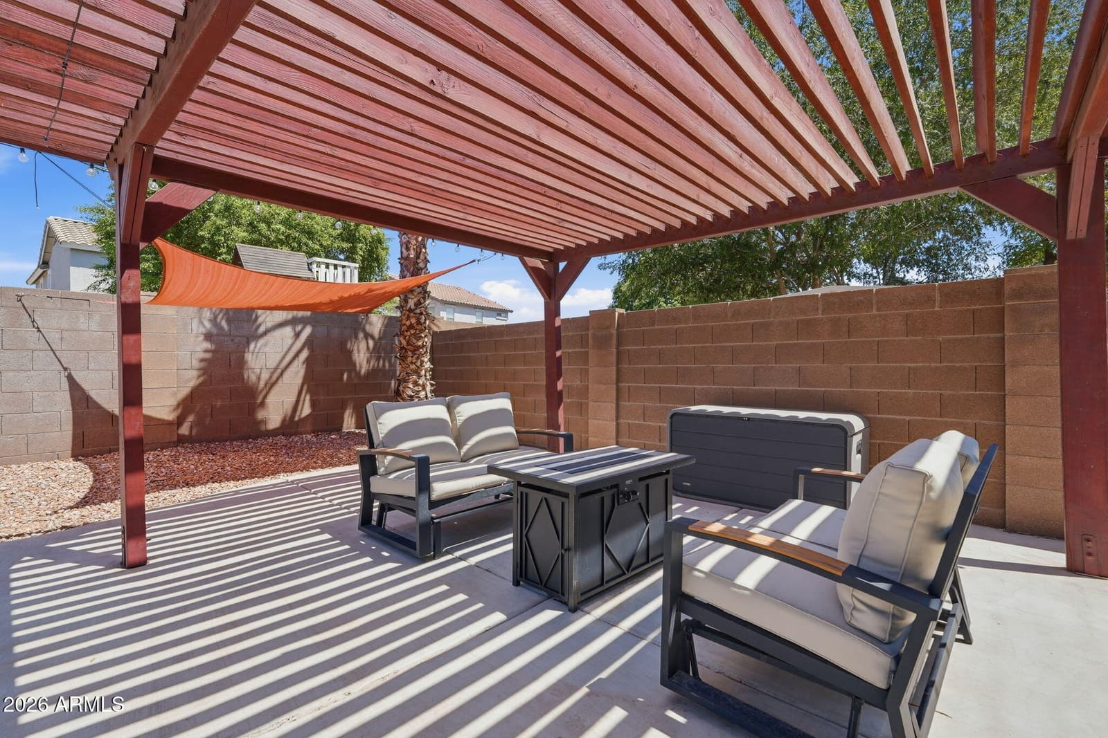 38301 N CAROLINA Avenue, San Tan Valley, AZ 85140 — photo 32 of 36