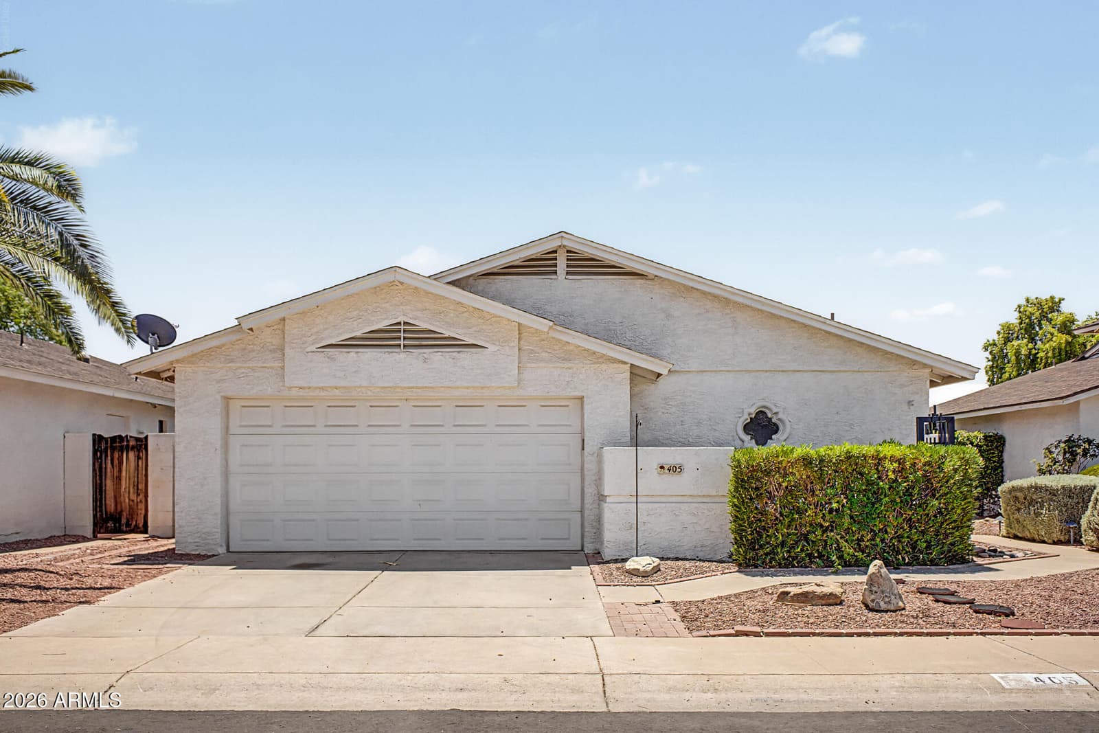 405 W SANDRA Terrace, Phoenix, AZ 85023 — photo 8 of 36