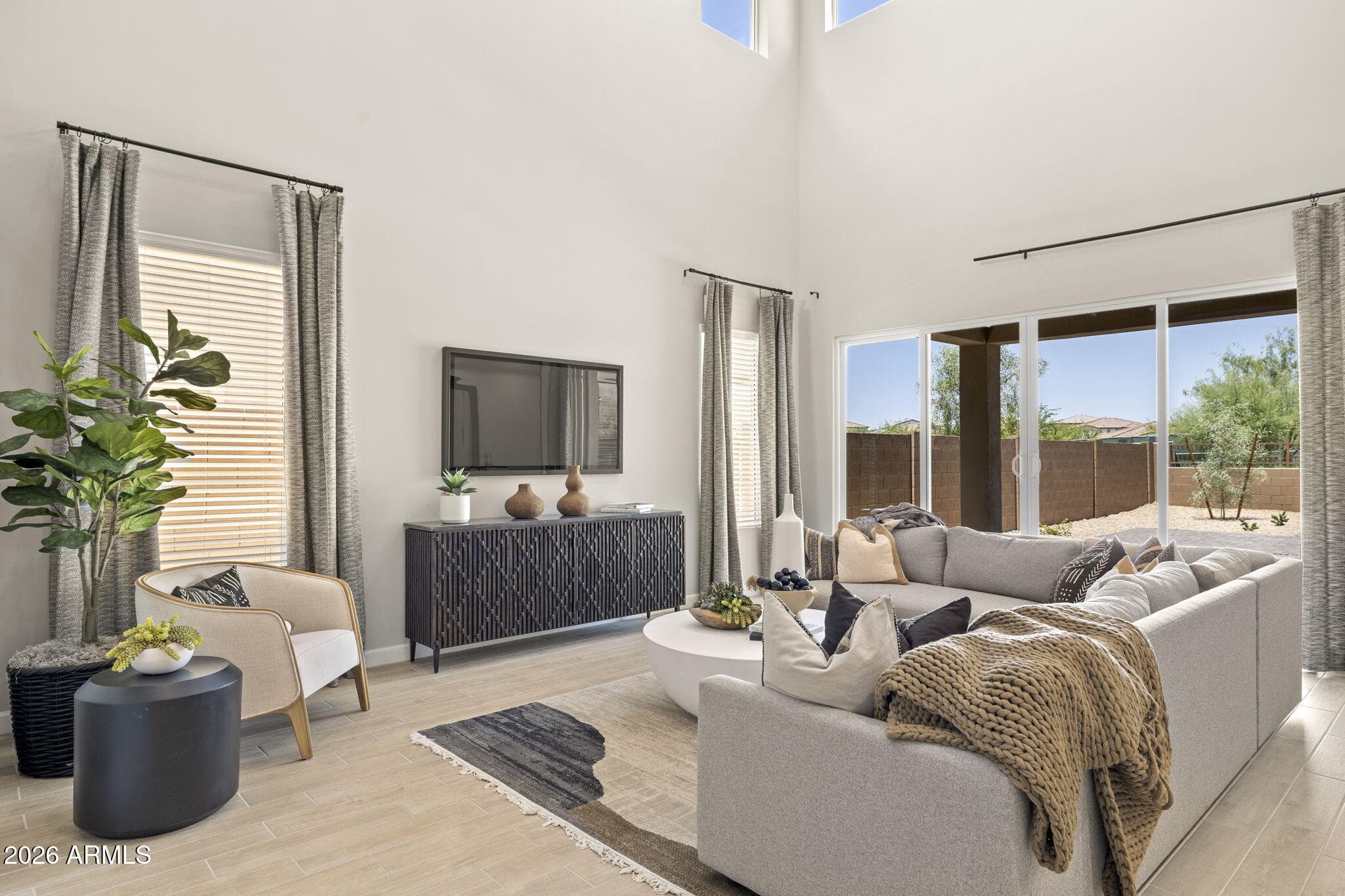 2327 N 29TH Street, Phoenix, AZ 85008 — photo 4 of 26