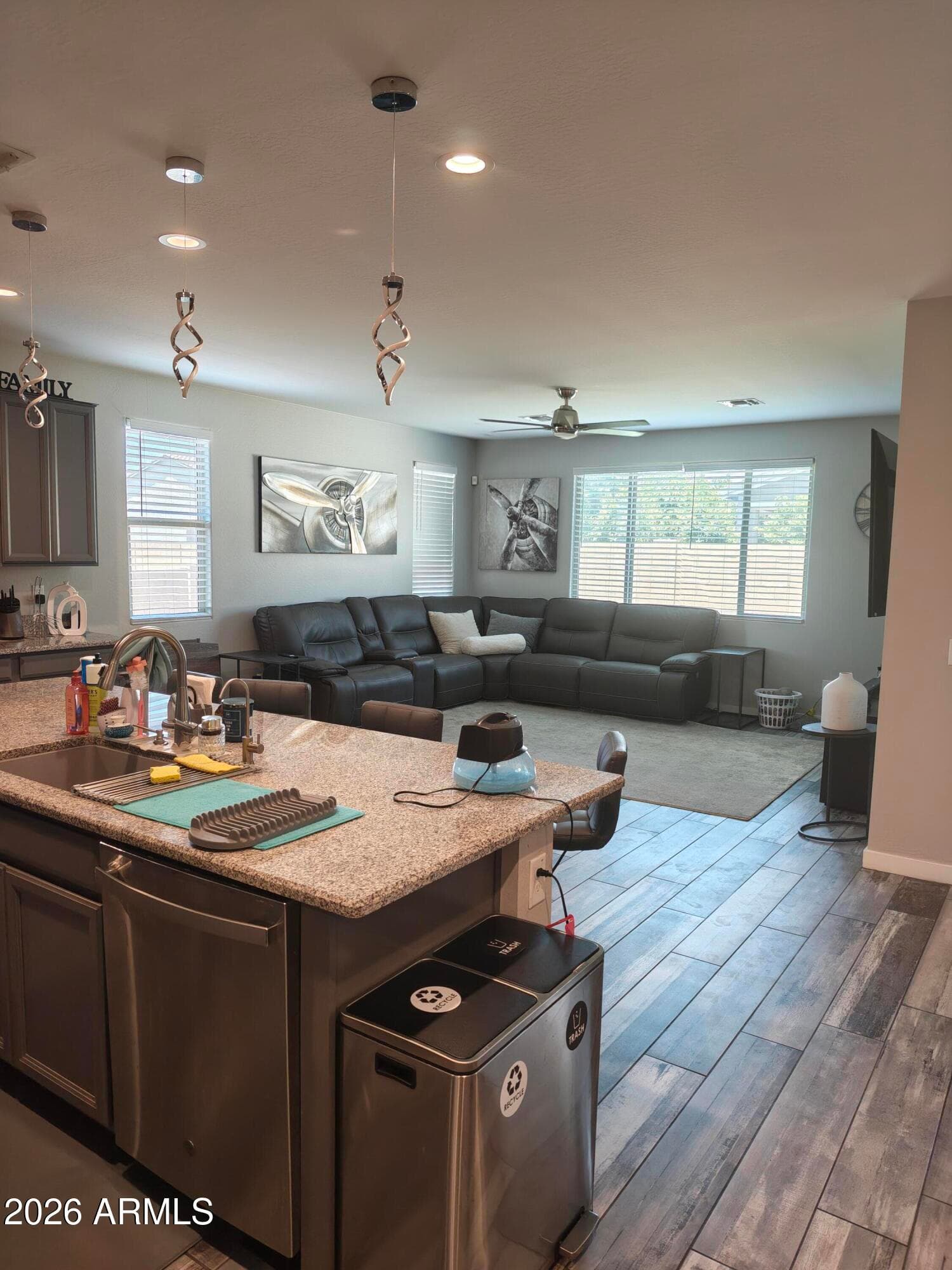 7616 W JONES Avenue W, Phoenix, AZ 85043 — photo 3 of 19