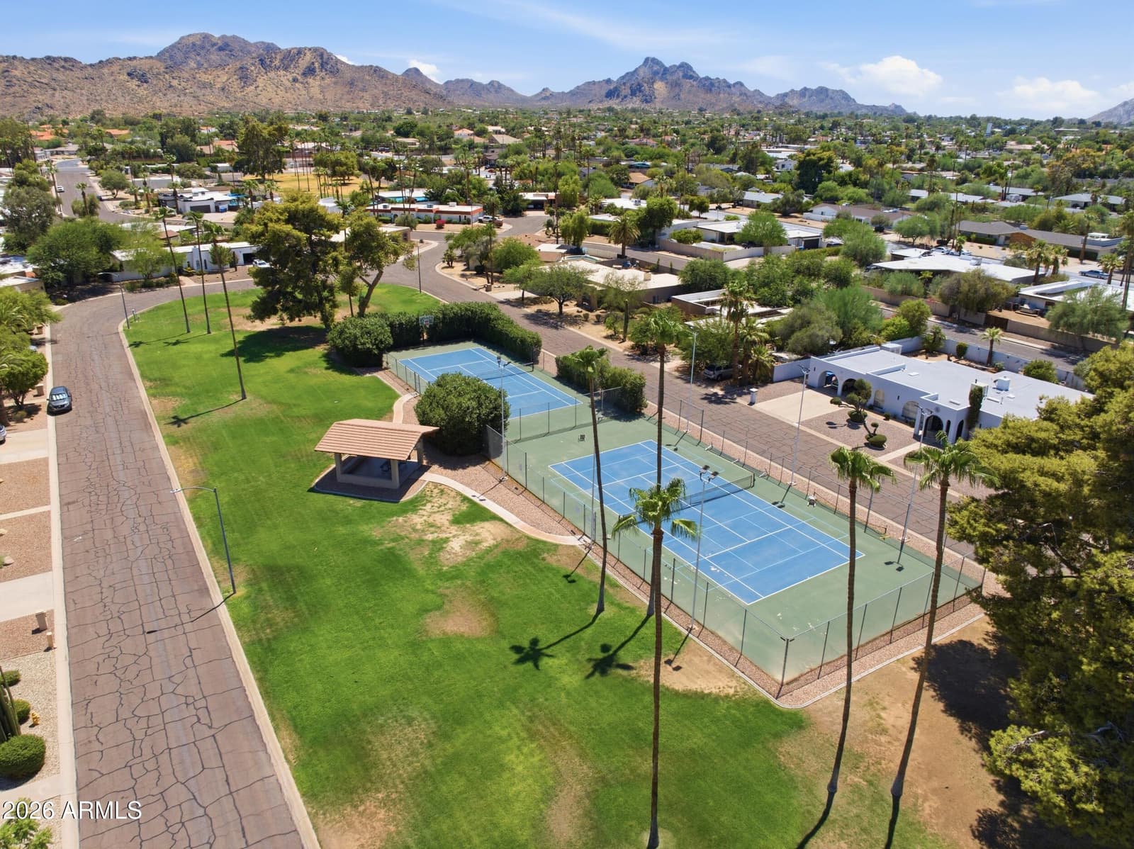 11041 N 44TH Street, Phoenix, AZ 85028 — photo 39 of 41