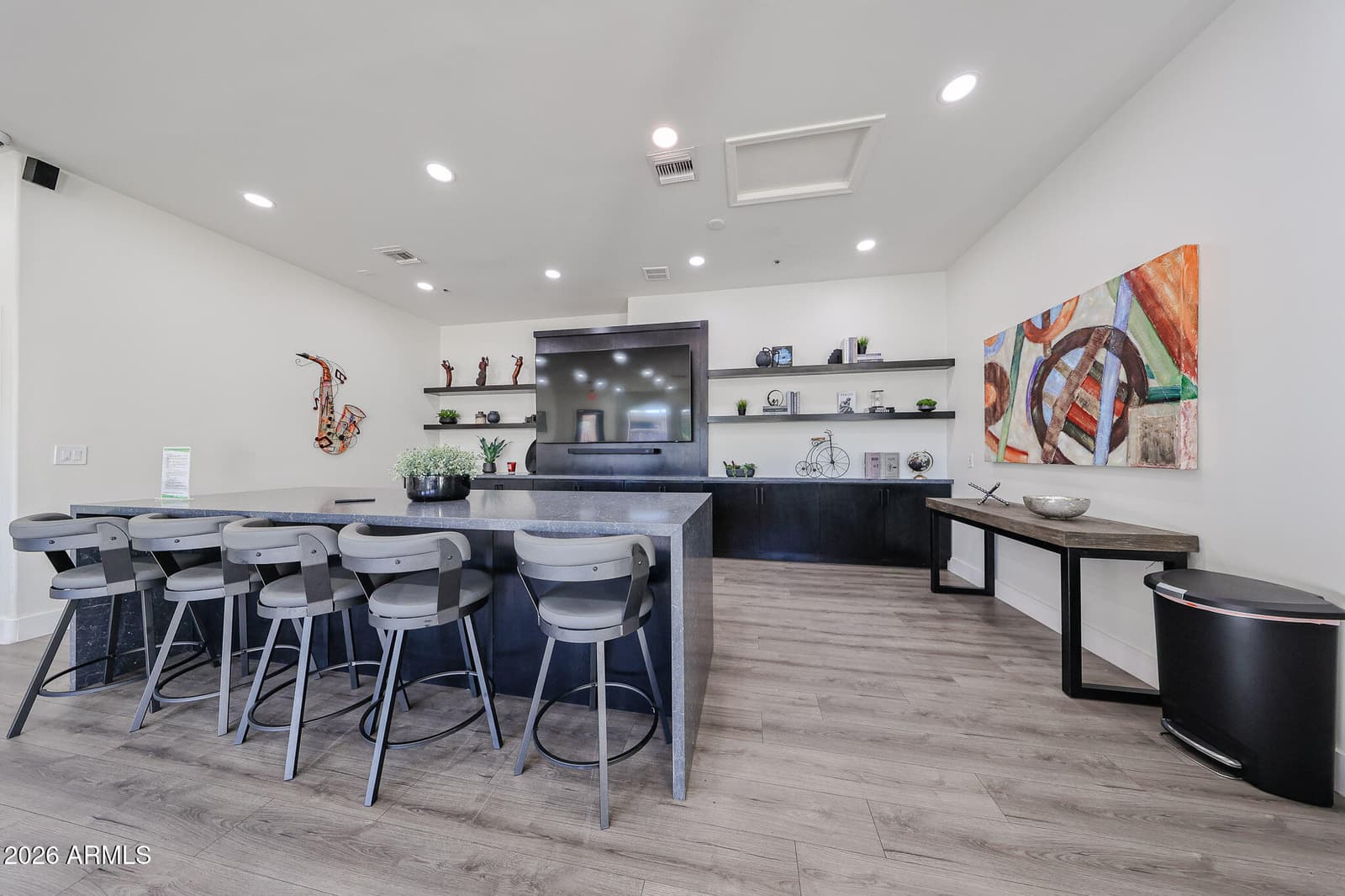 920 E DEVONSHIRE Avenue 4001, Phoenix, AZ 85014 — photo 33 of 39