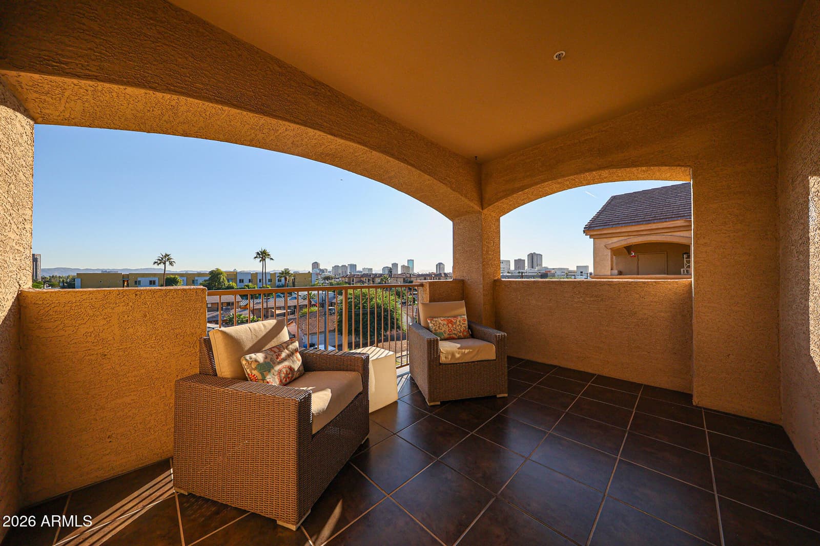 920 E DEVONSHIRE Avenue 4001, Phoenix, AZ 85014 — photo 2 of 39