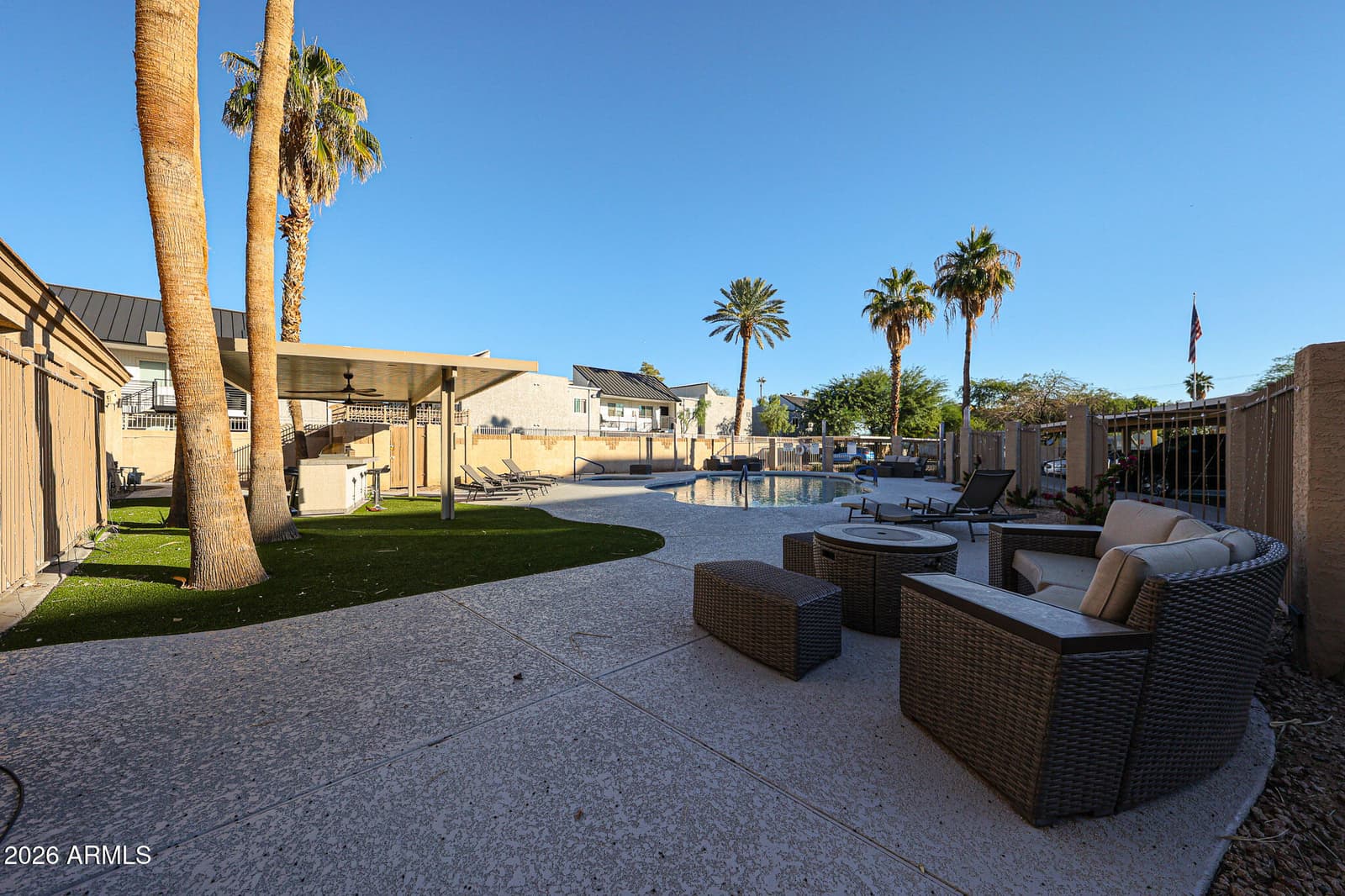 920 E DEVONSHIRE Avenue 4001, Phoenix, AZ 85014 — photo 37 of 39