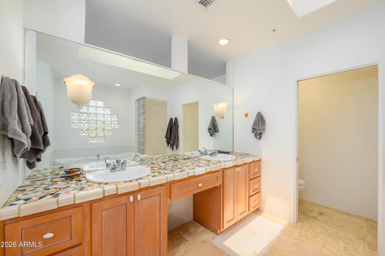 385 FOOTHILLS SOUTH Drive, Sedona, AZ 86336 — photo 16 of 46
