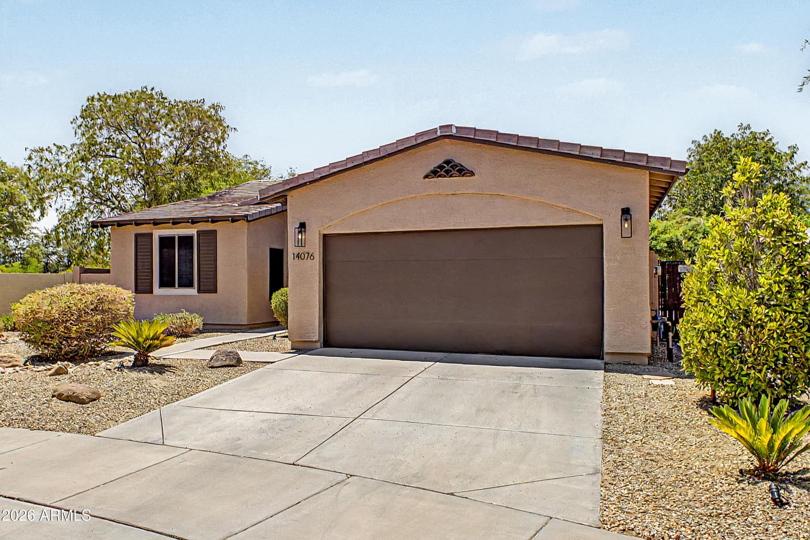 14076 N 138TH Lane, Surprise, AZ 85379 — photo 3 of 34