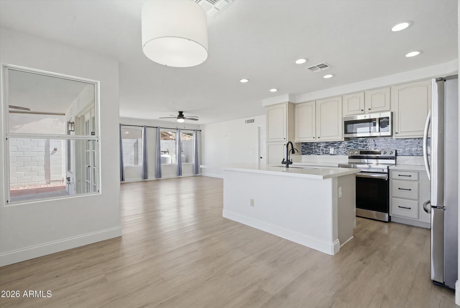 3522 N ARABELLA, Mesa, AZ 85215 — photo 12 of 41
