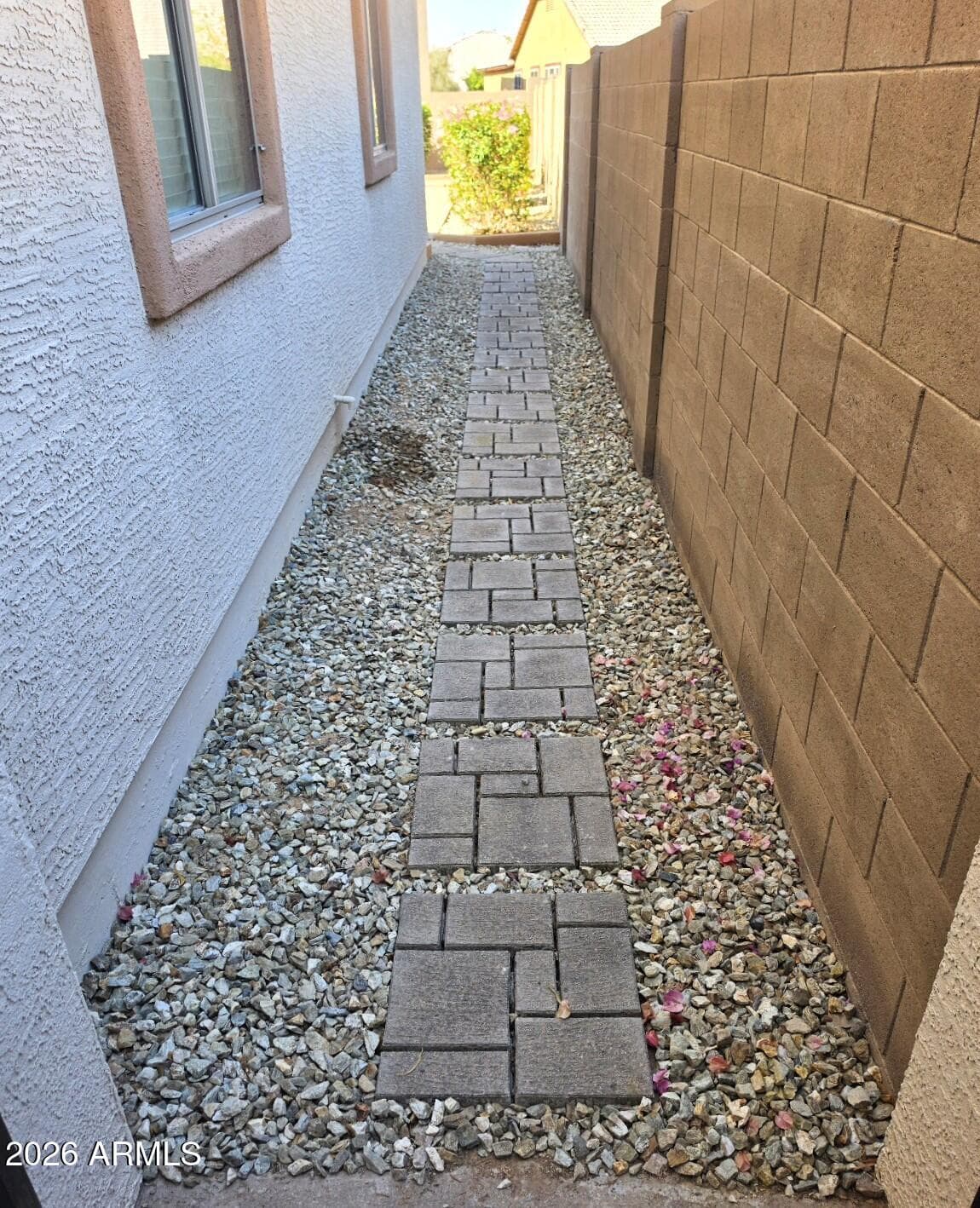 2409 W BEVERLY Road, Phoenix, AZ 85041 — photo 24 of 31