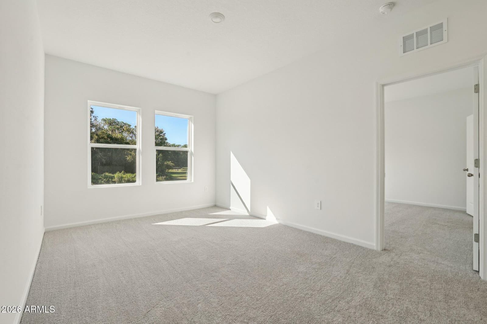 10086 W DEVONSHIRE Avenue, Phoenix, AZ 85037 — photo 13 of 40