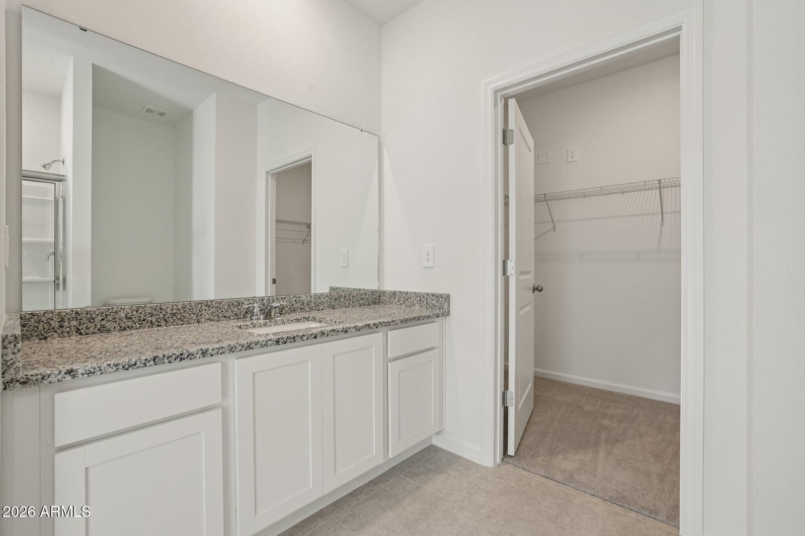 10086 W DEVONSHIRE Avenue, Phoenix, AZ 85037 — photo 14 of 40