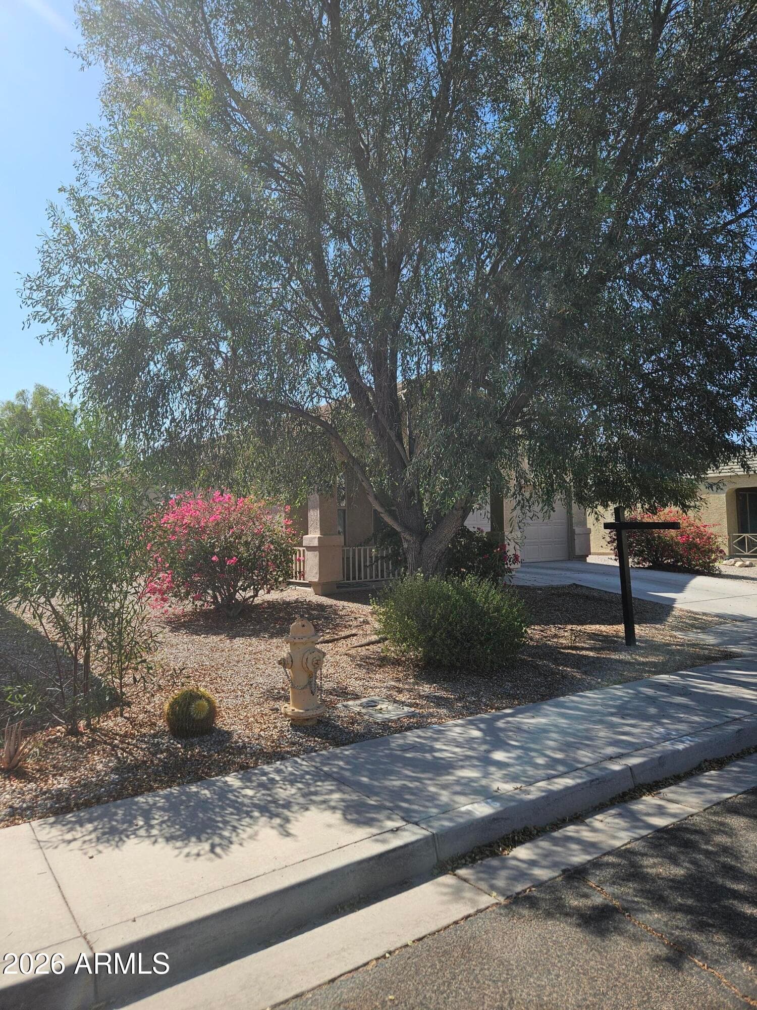 5069 S 235TH Drive, Buckeye, AZ 85326 — photo 4 of 39