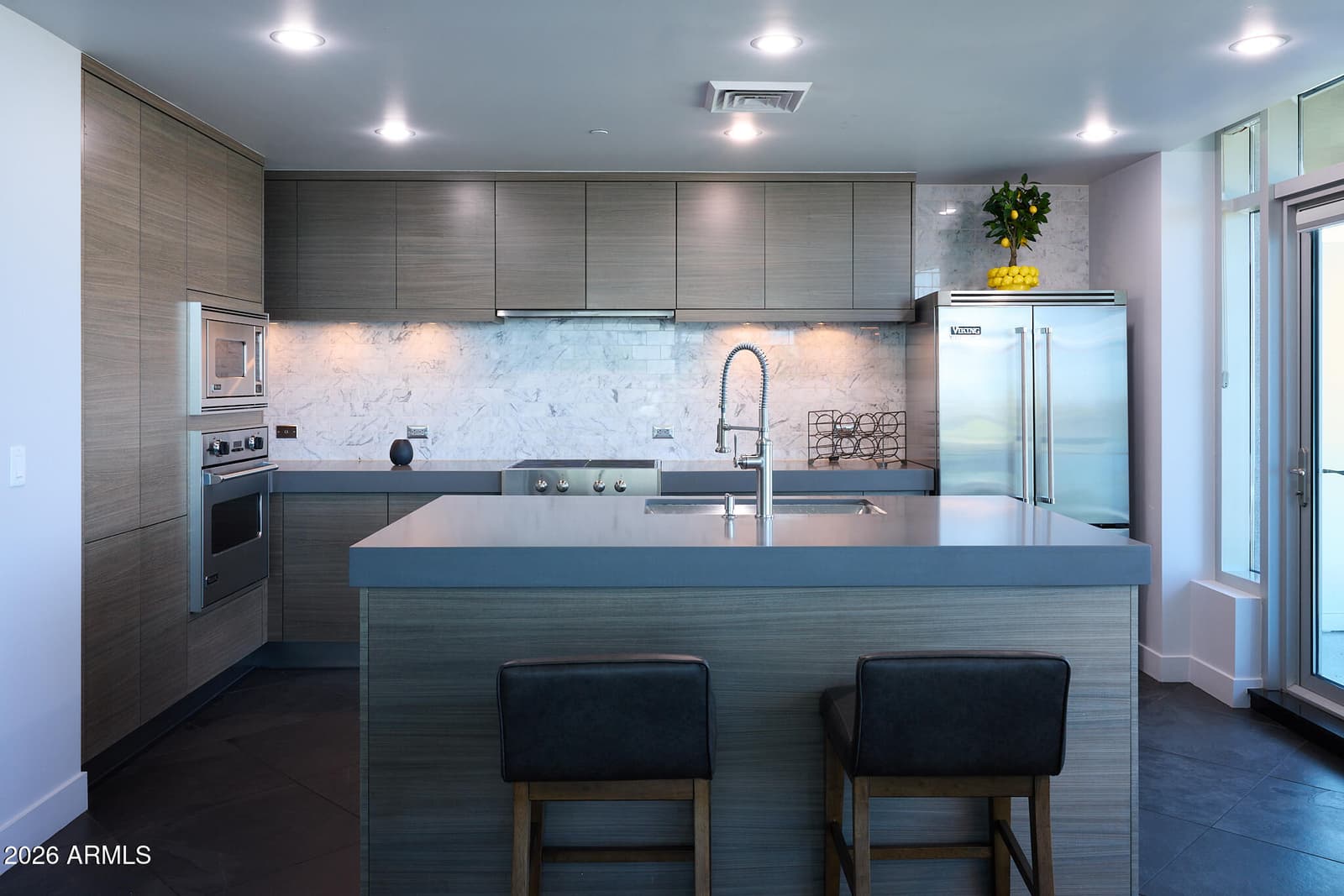 140 E RIO SALADO Parkway 207, Tempe, AZ 85281 — photo 5 of 25