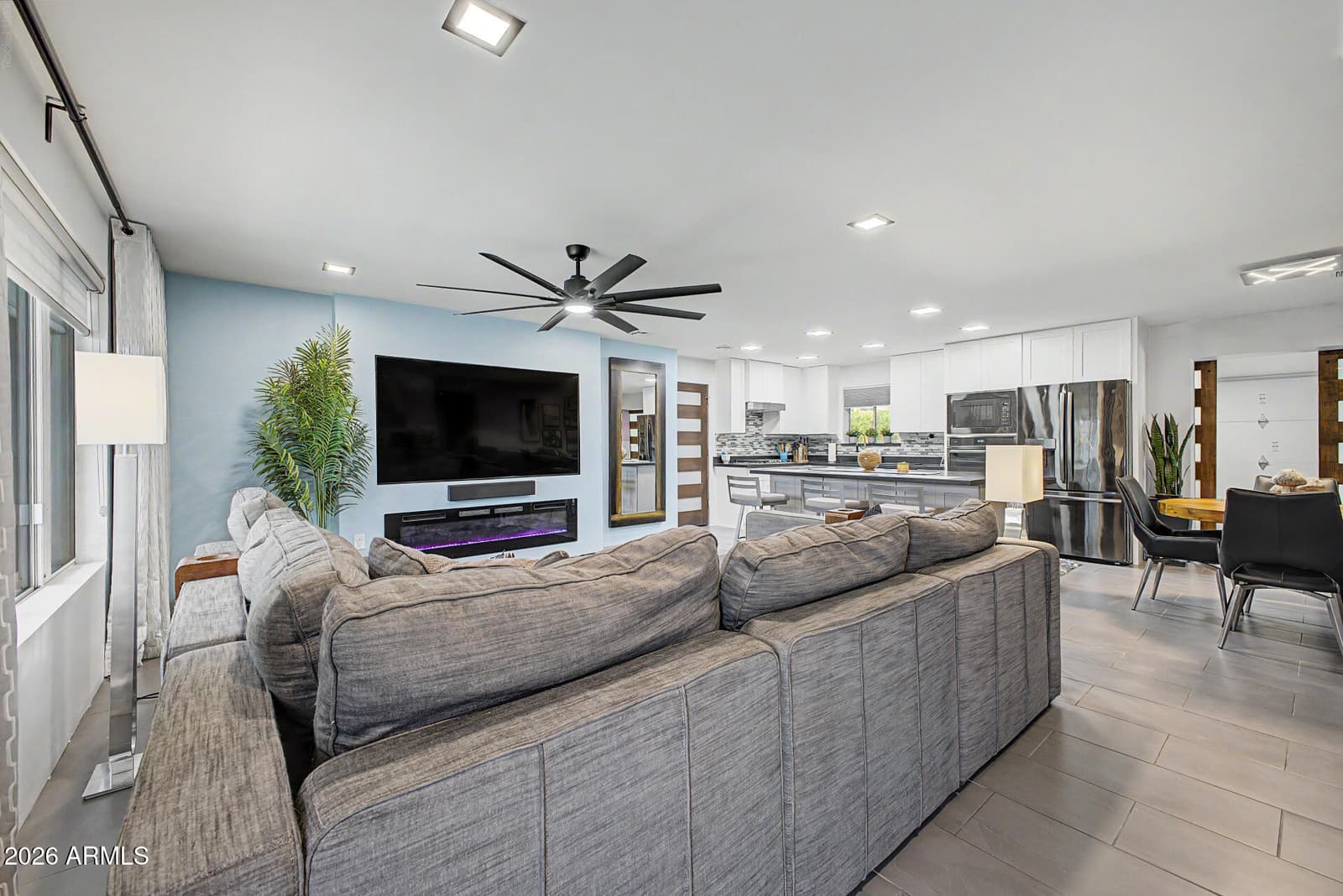 840 N LESUEUR, Mesa, AZ 85203 — photo 8 of 45